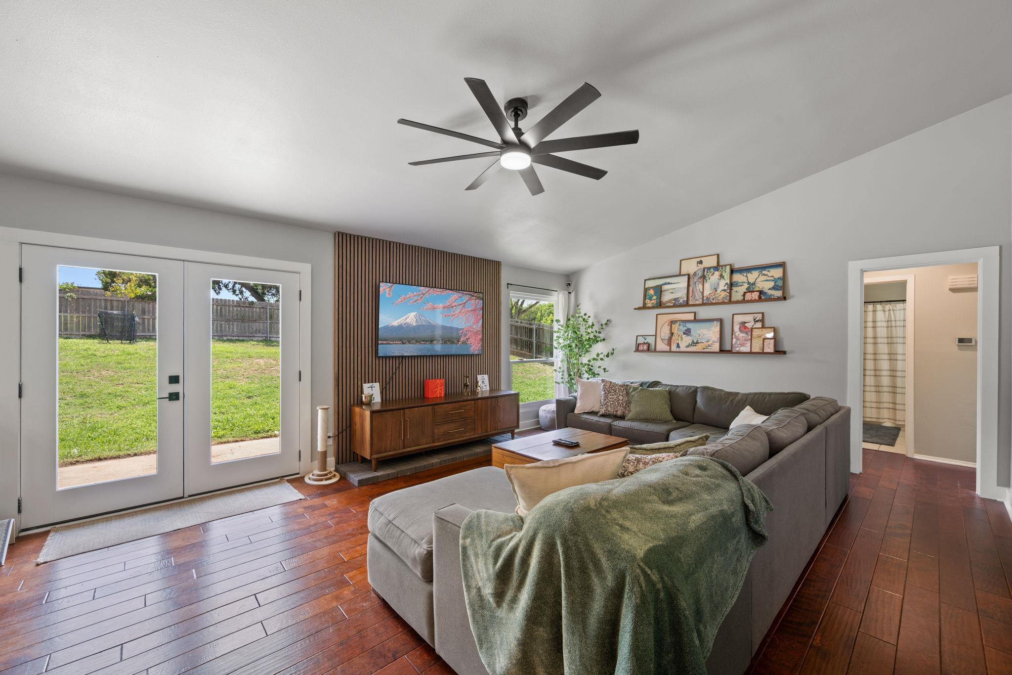 1205 Dove Haven Dr, Pflugerville, TX 78660