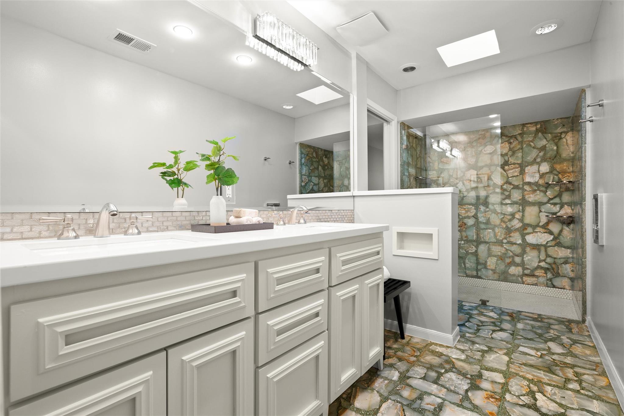 4014 Greenhill Pl, Austin, TX 78759