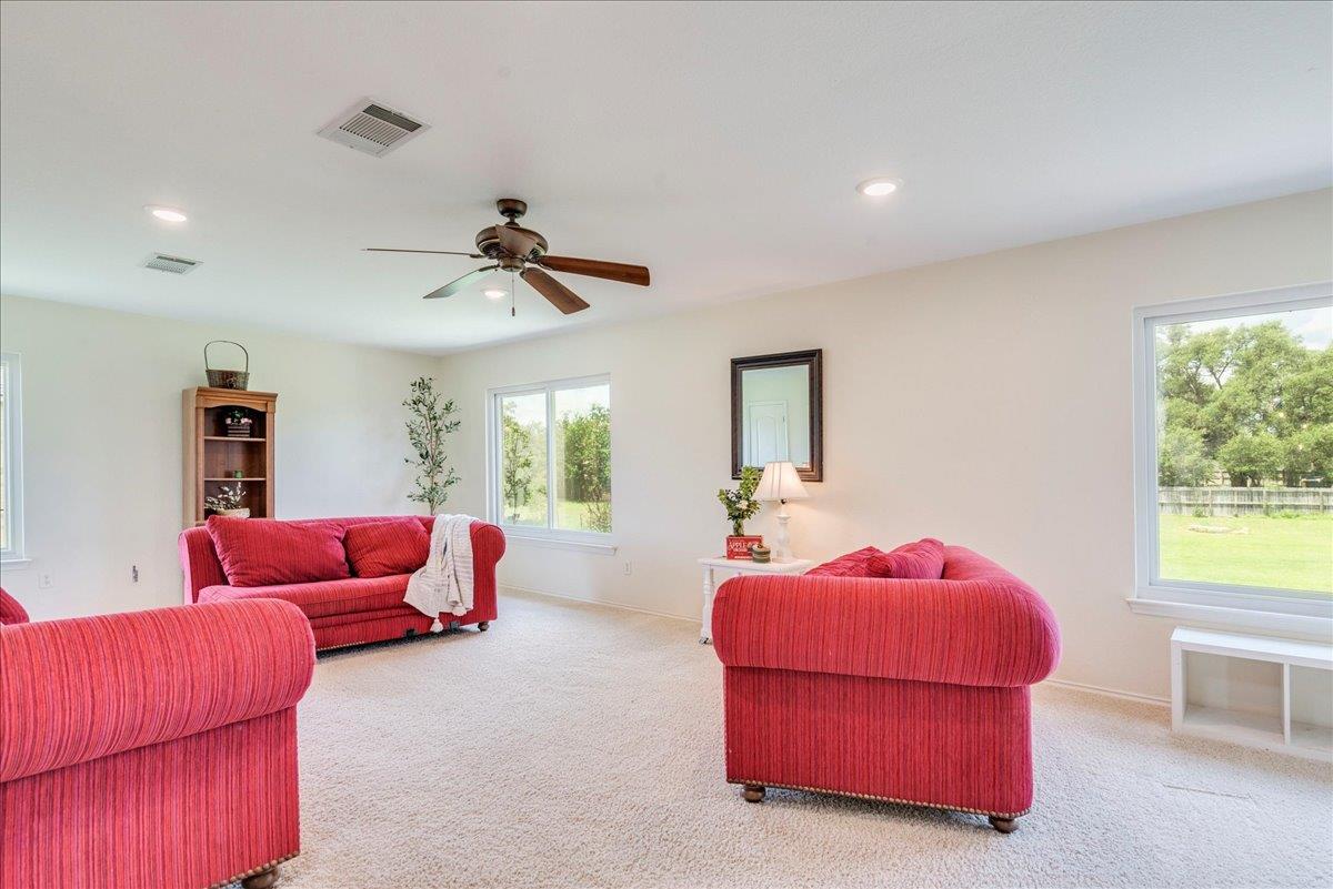 200 S Prairie Ln, Georgetown, TX 78633