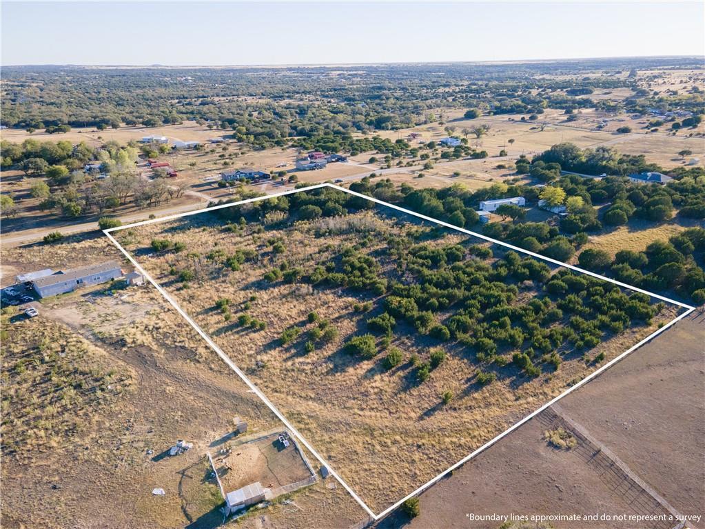 407 Avila Ln, Briggs, TX 78608