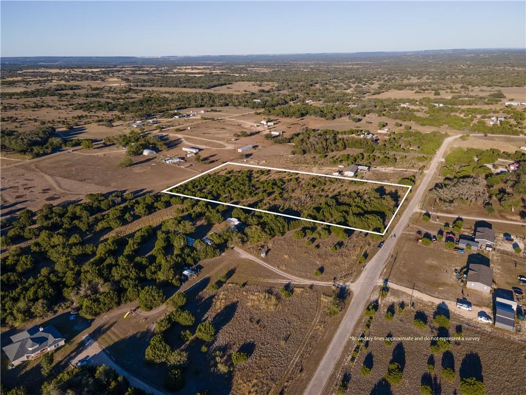 407 Avila Ln, Briggs, TX 78608