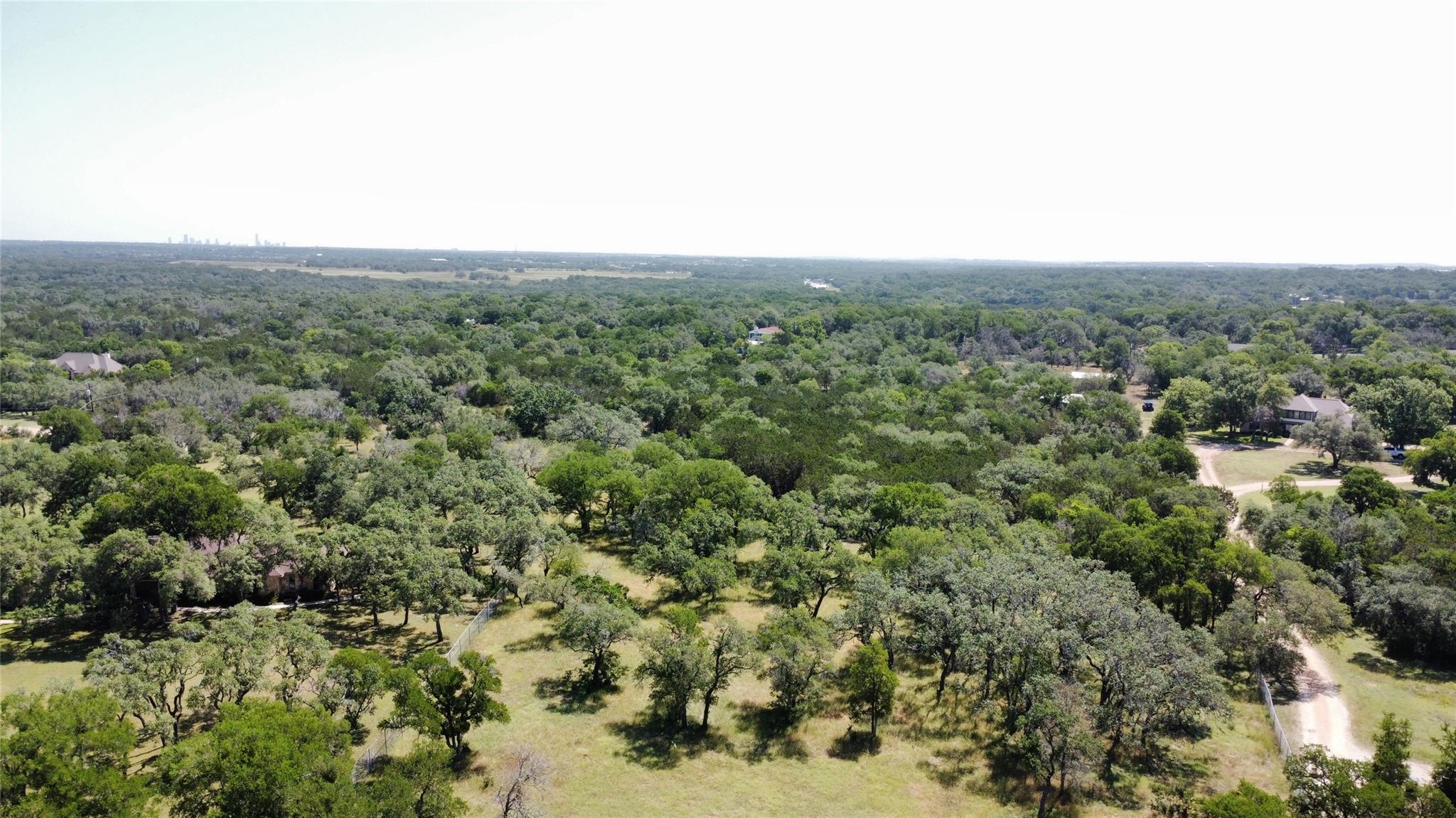 30 Country Oaks Dr, Buda, TX 78610