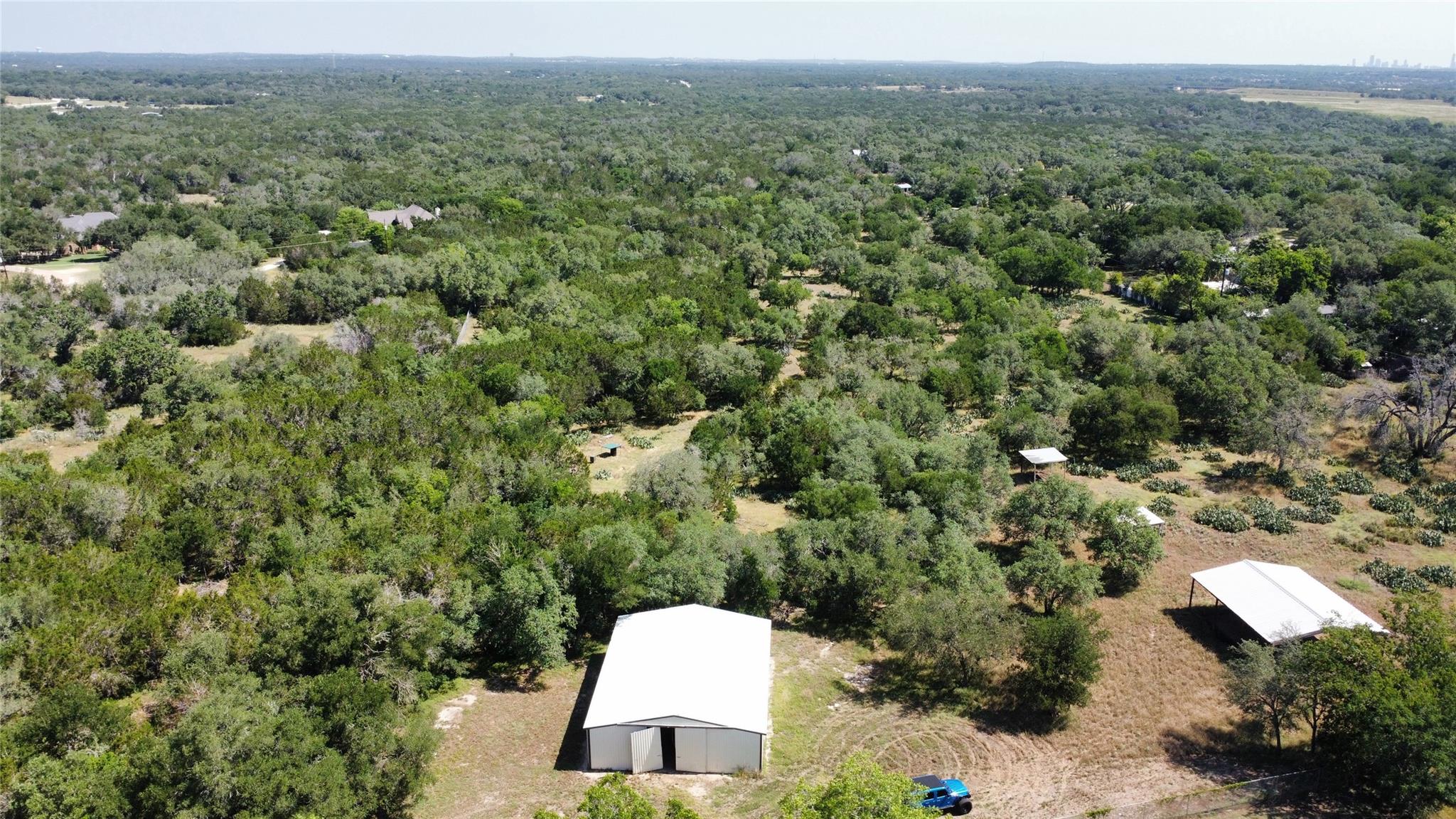 30 Country Oaks Dr, Buda, TX 78610