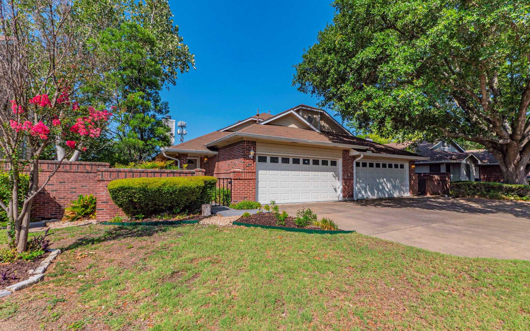 1007 Markham Ln # B, Austin, TX 78753