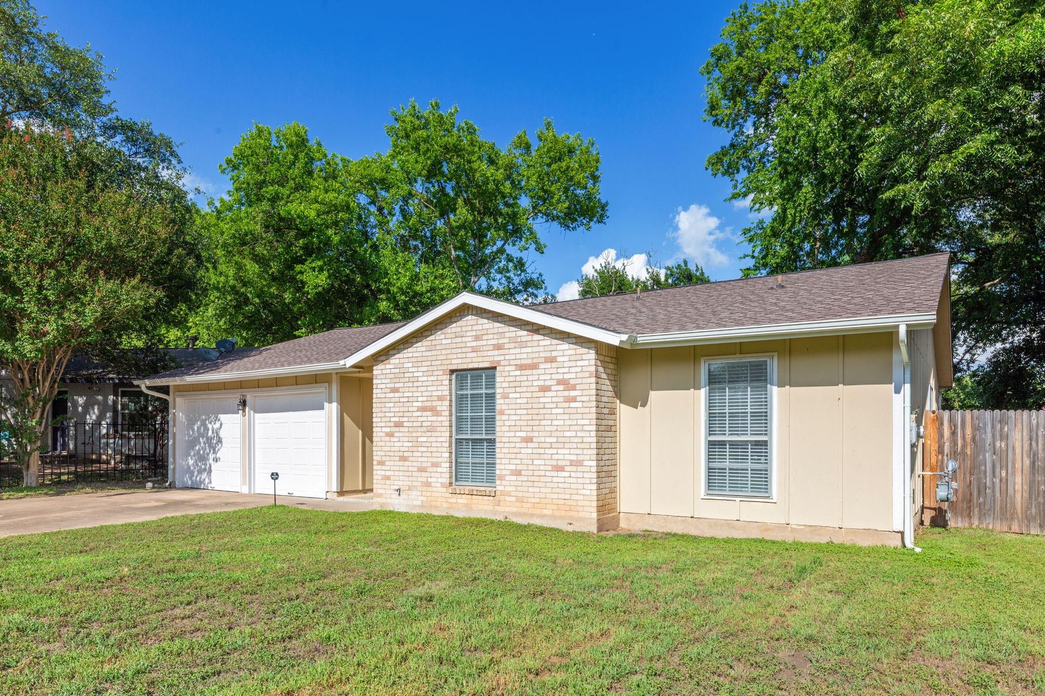 2106 Ponciana Loop, Austin, TX 78744