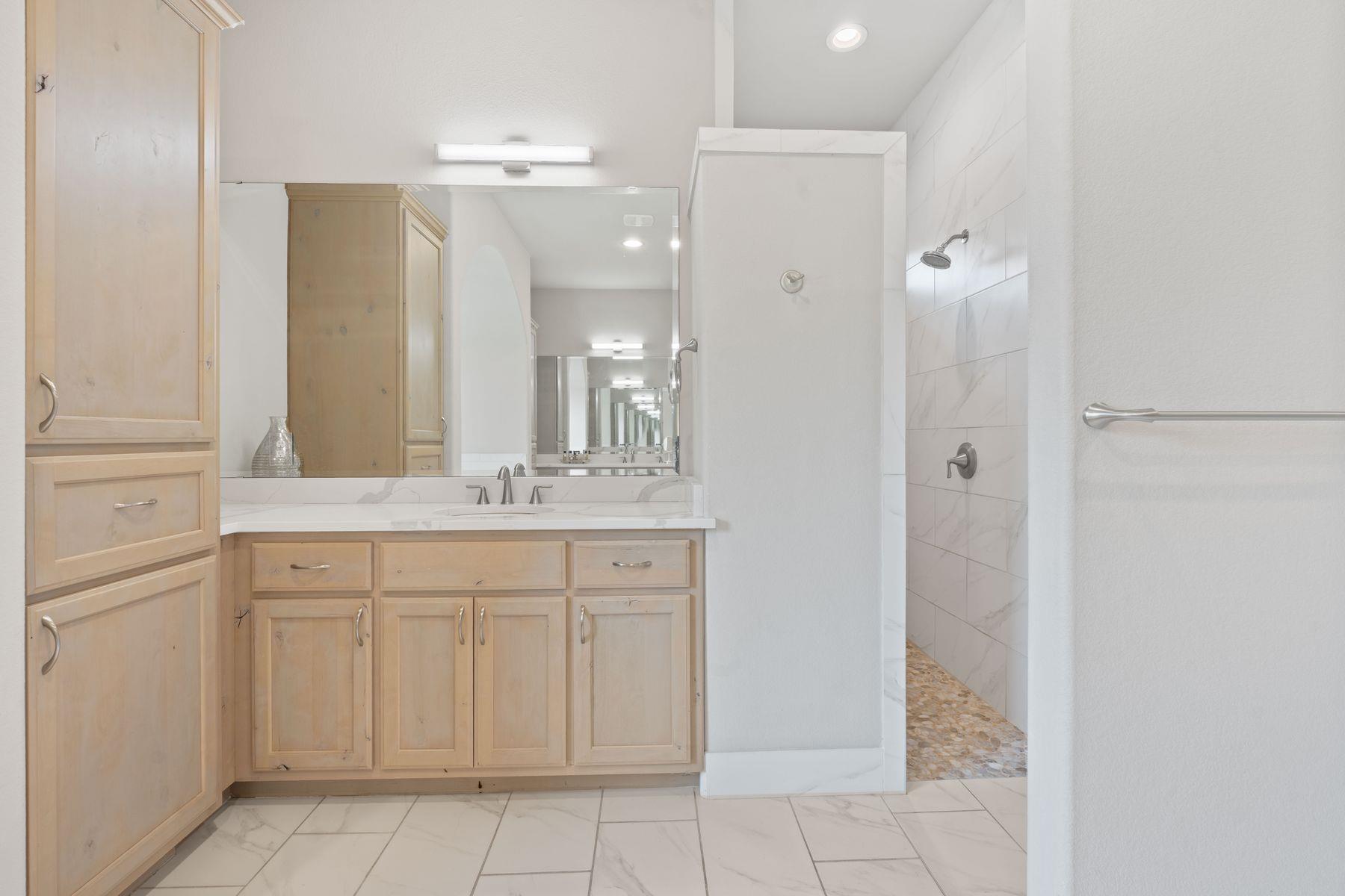 16016 Palomino Ranch Dr, Leander, TX 78641