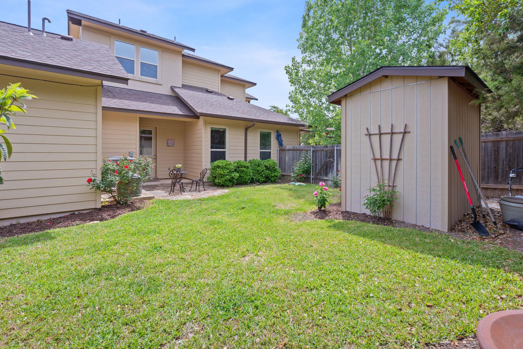 16016 Palomino Ranch Dr, Leander, TX 78641