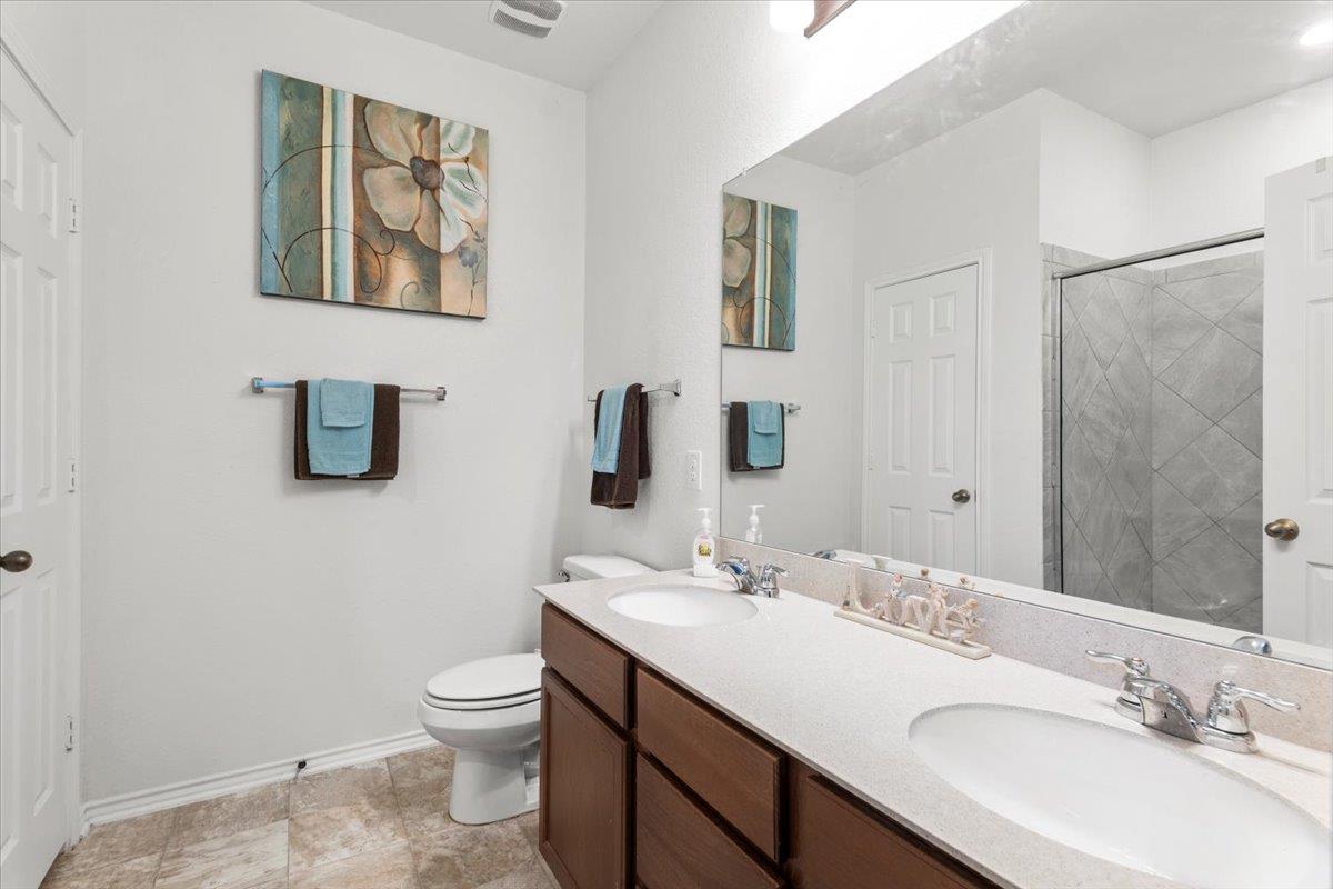 239 Crimson Ln, Kyle, TX 78640