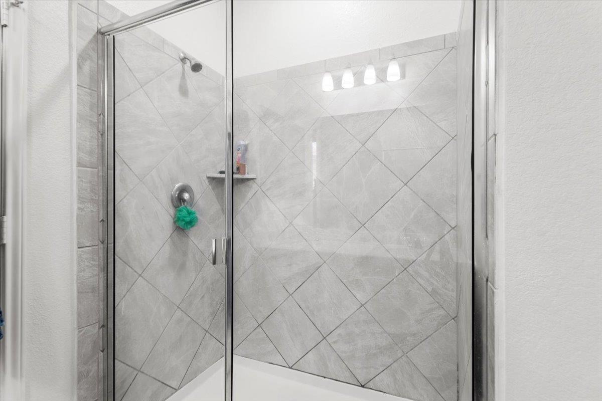 239 Crimson Ln, Kyle, TX 78640