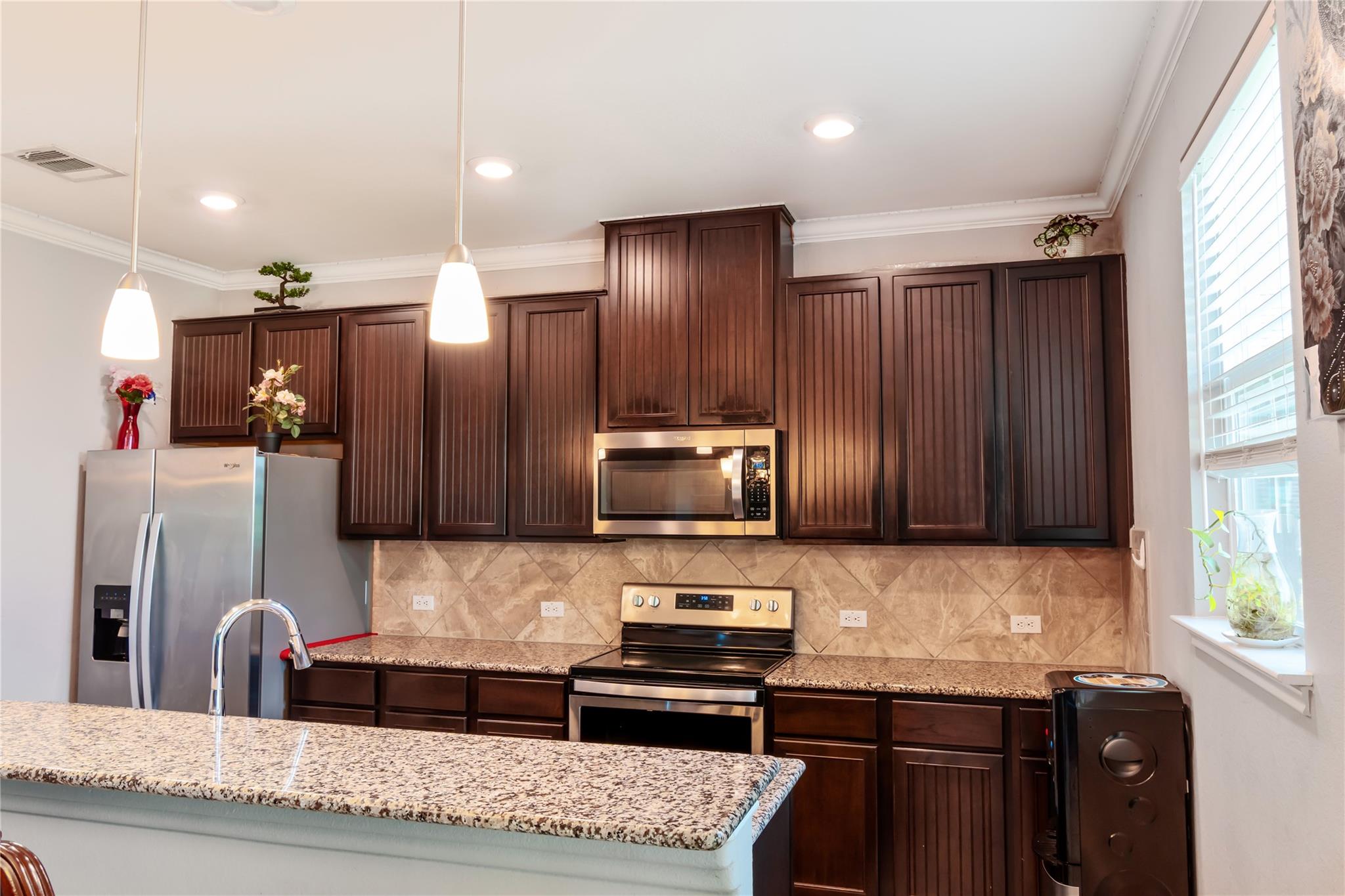 2471 Sunrise Rd # 35, Round Rock, TX 78664