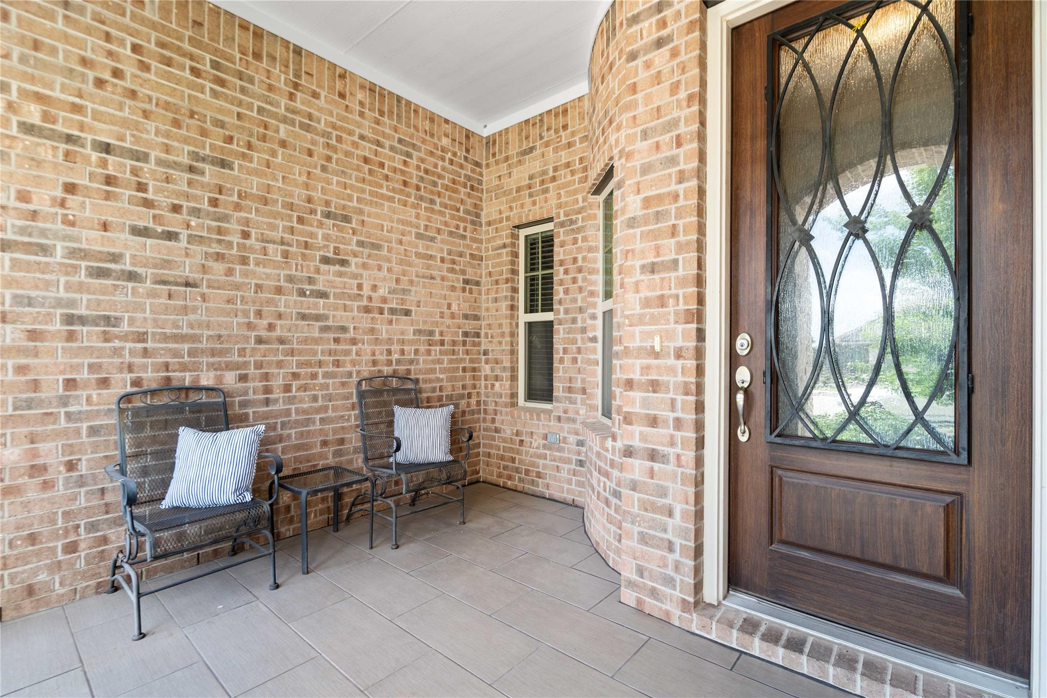 136 W Highfield St, Hutto, TX 78634