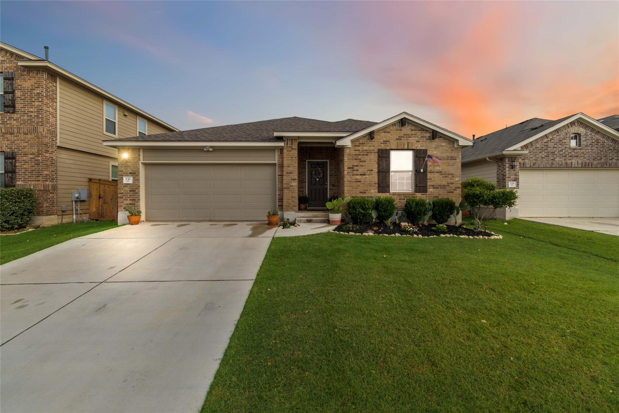 132 Sage Meadows Dr, San Marcos, TX 78666