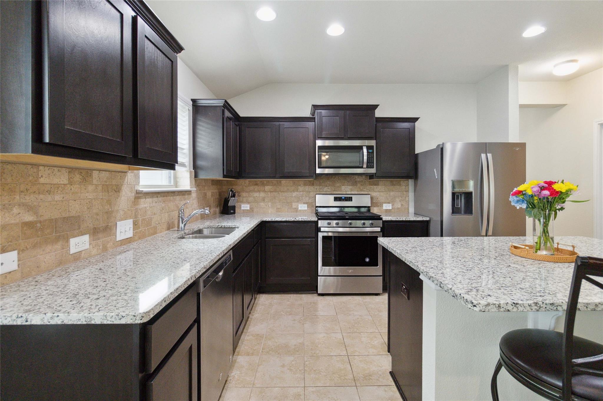 132 Sage Meadows Dr, San Marcos, TX 78666