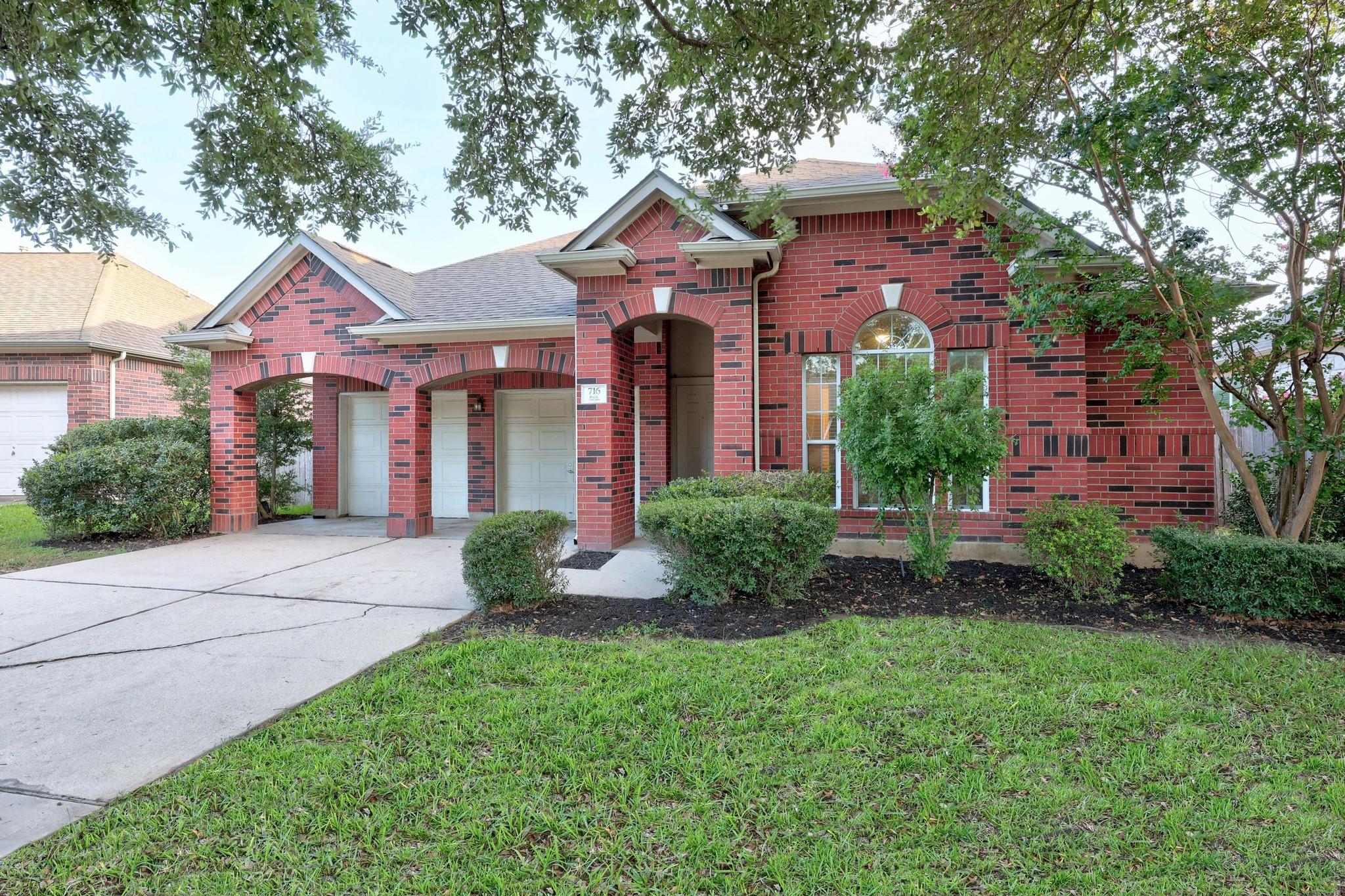716 Bent Wood Pl, Round Rock, TX 78665