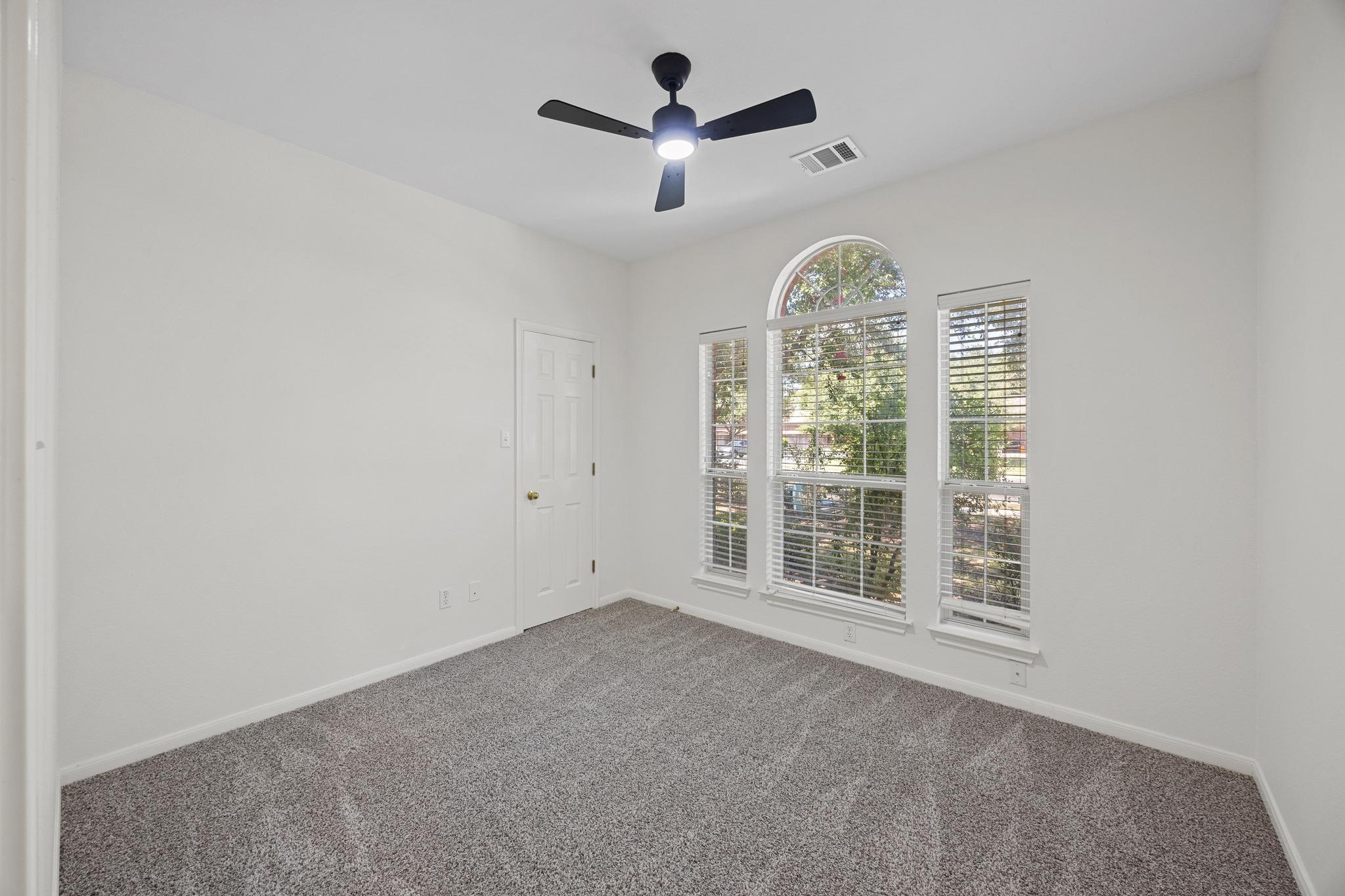 716 Bent Wood Pl, Round Rock, TX 78665