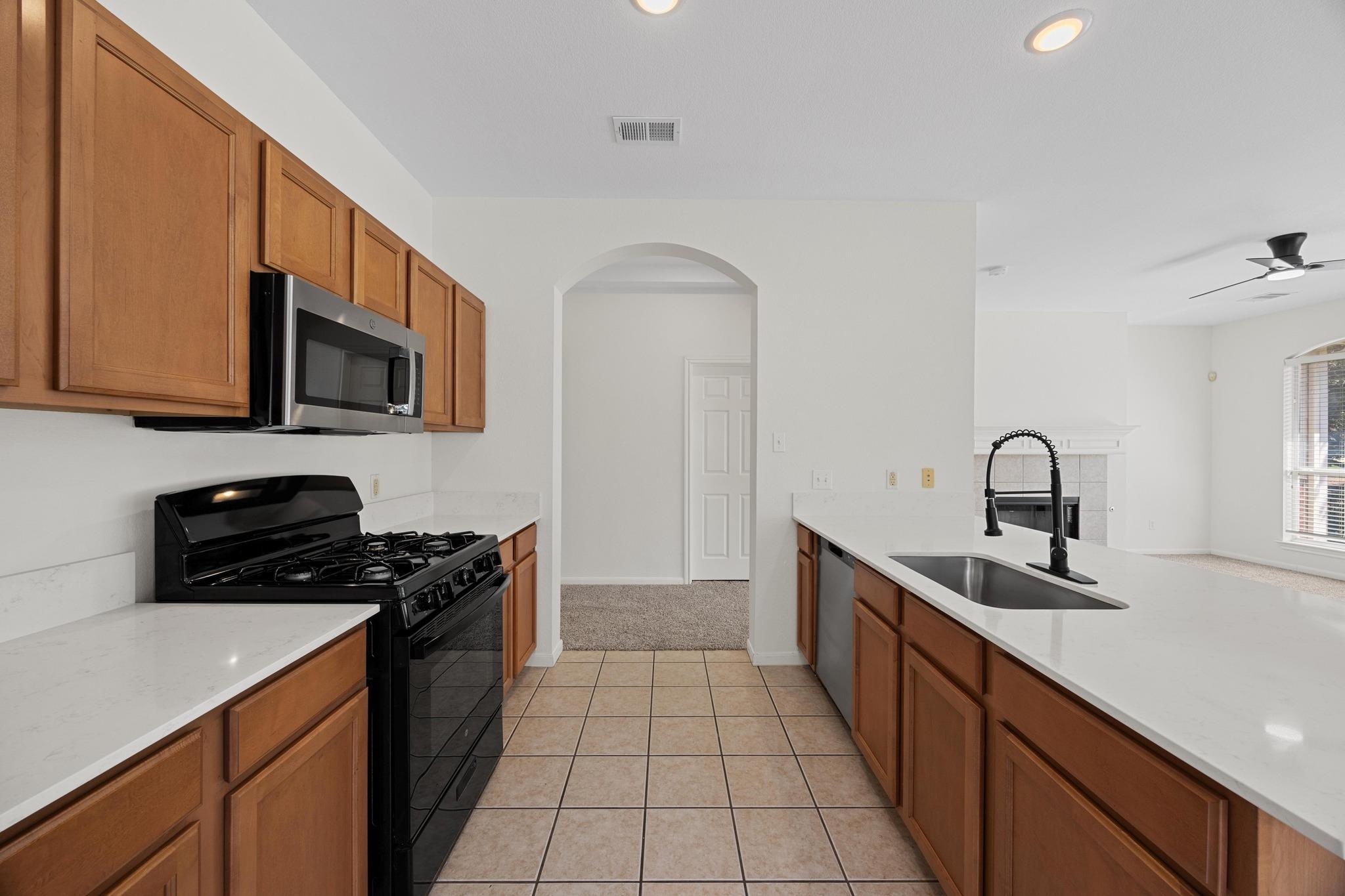 716 Bent Wood Pl, Round Rock, TX 78665