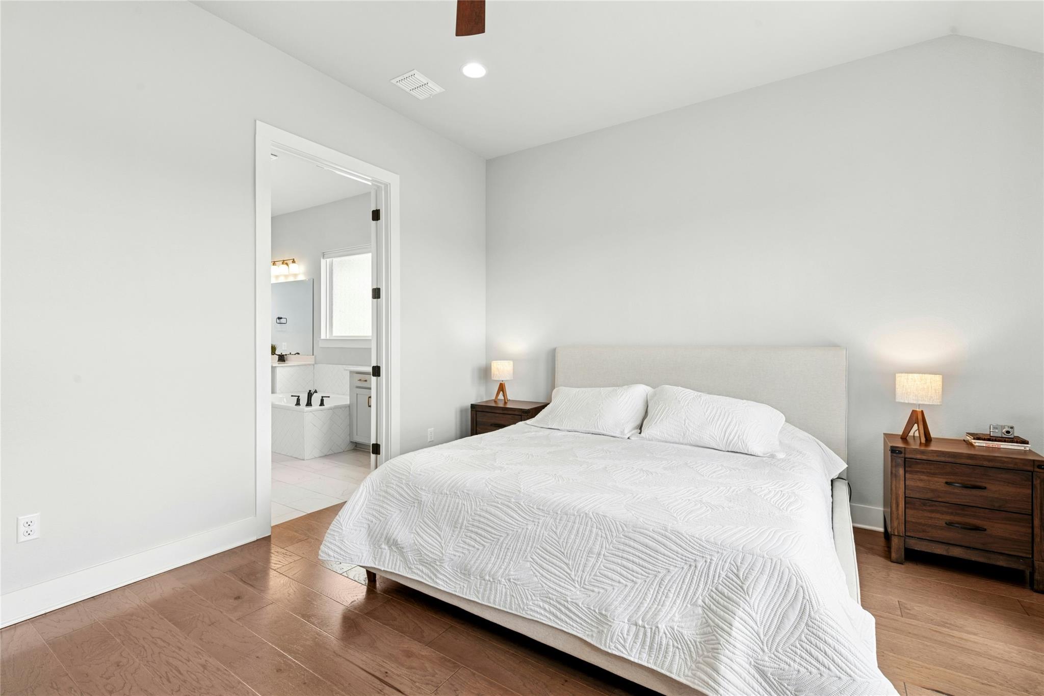 149 Crescent Moon Ct, Dripping Springs, TX 78620