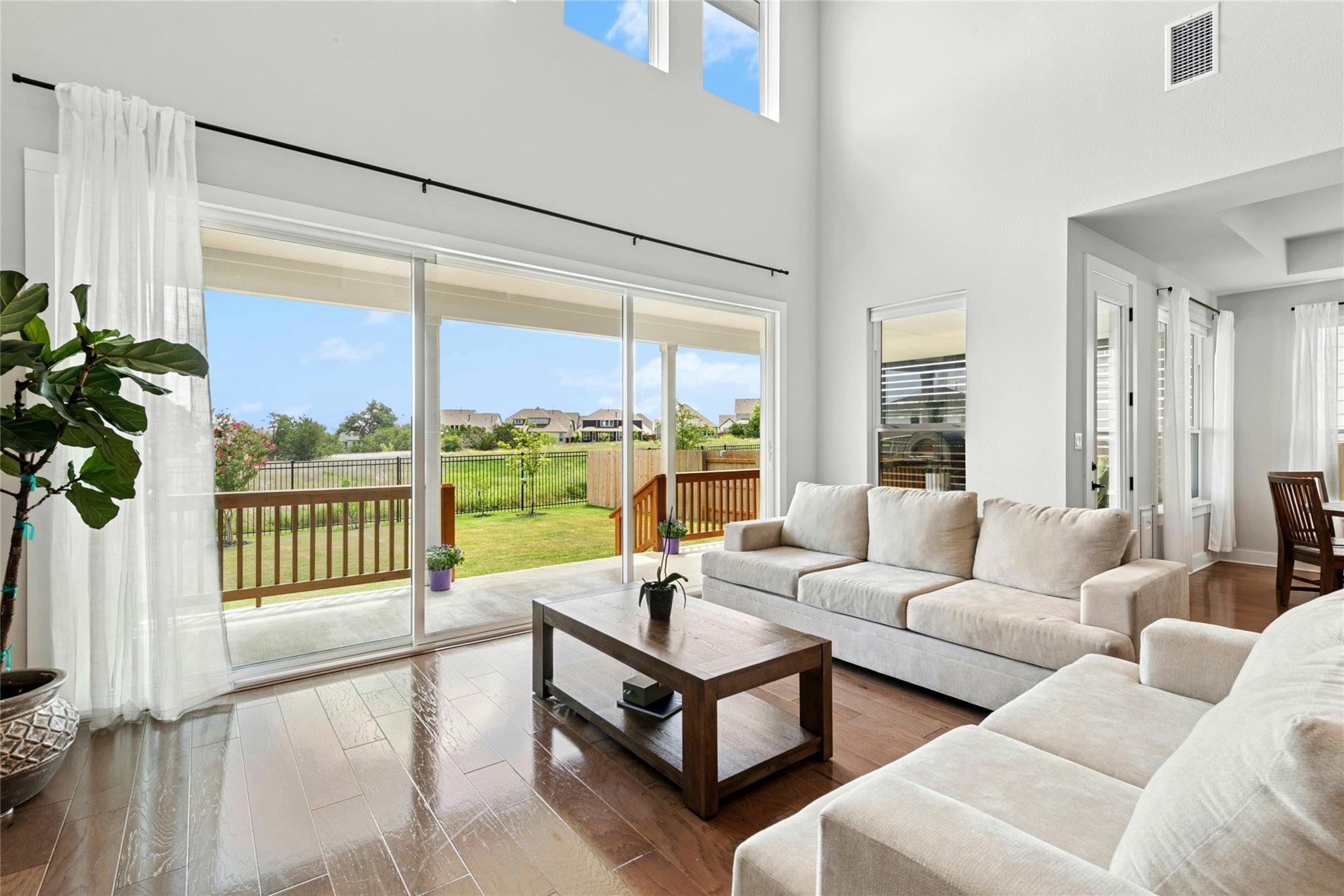 149 Crescent Moon Ct, Dripping Springs, TX 78620