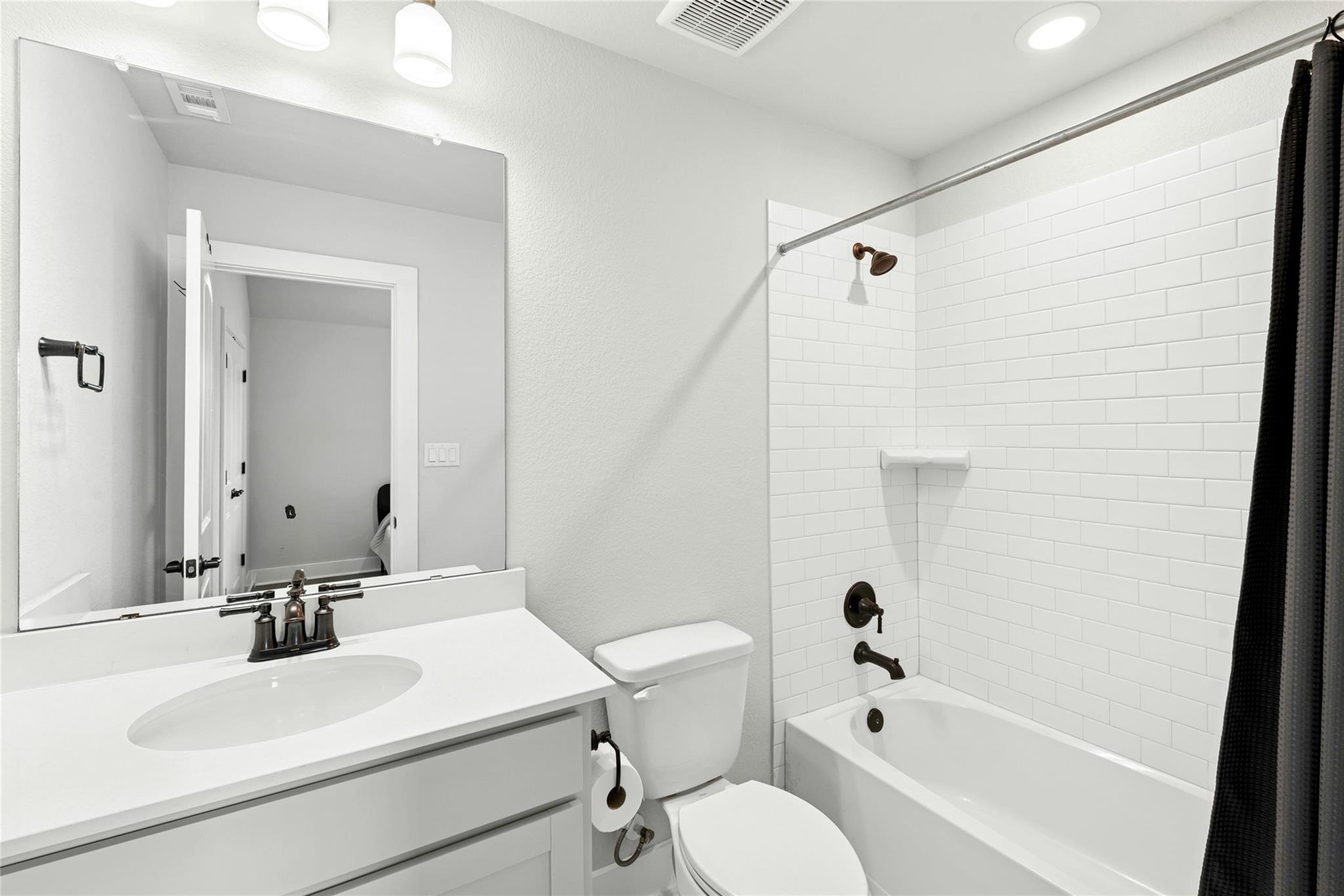 149 Crescent Moon Ct, Dripping Springs, TX 78620