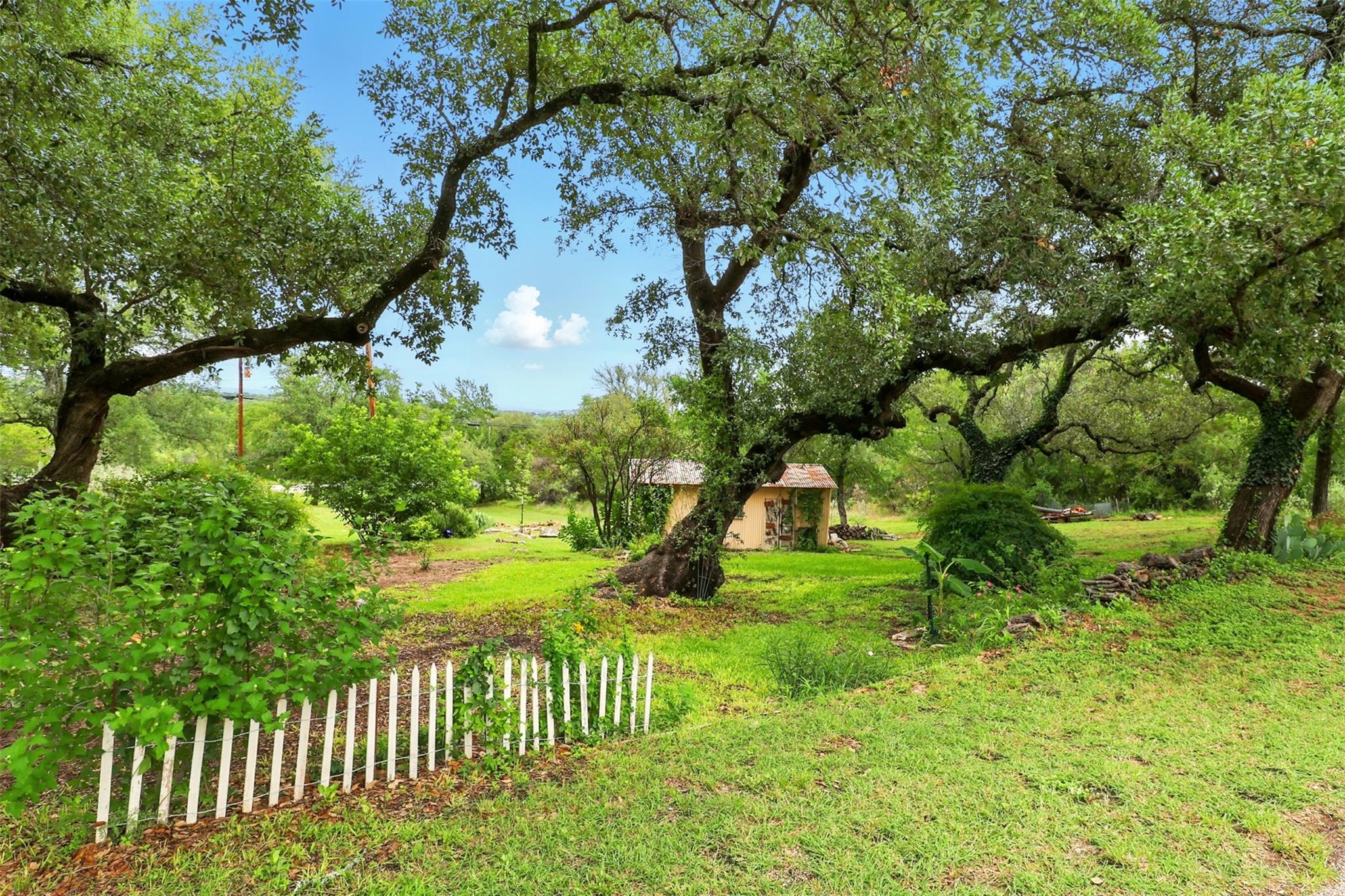2415 W Fm 2147 W, Horseshoe Bay, TX 78657