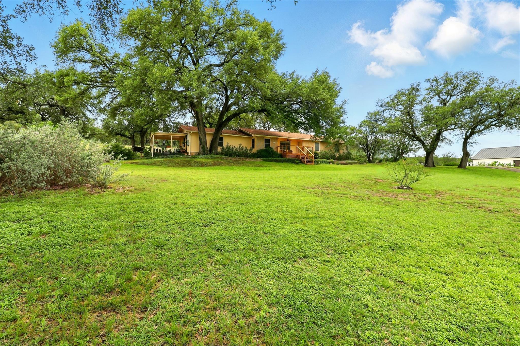 2415 W Fm 2147 W, Horseshoe Bay, TX 78657