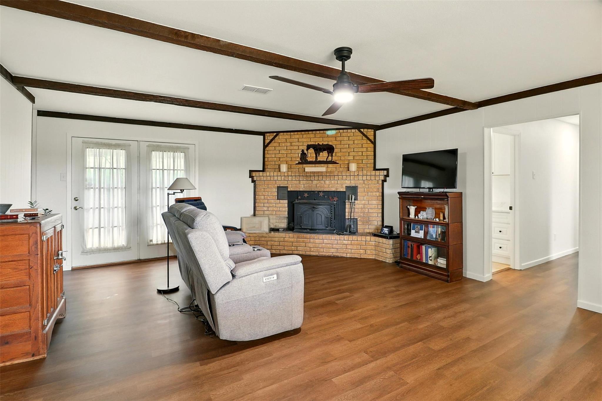 2415 W Fm 2147 W, Horseshoe Bay, TX 78657