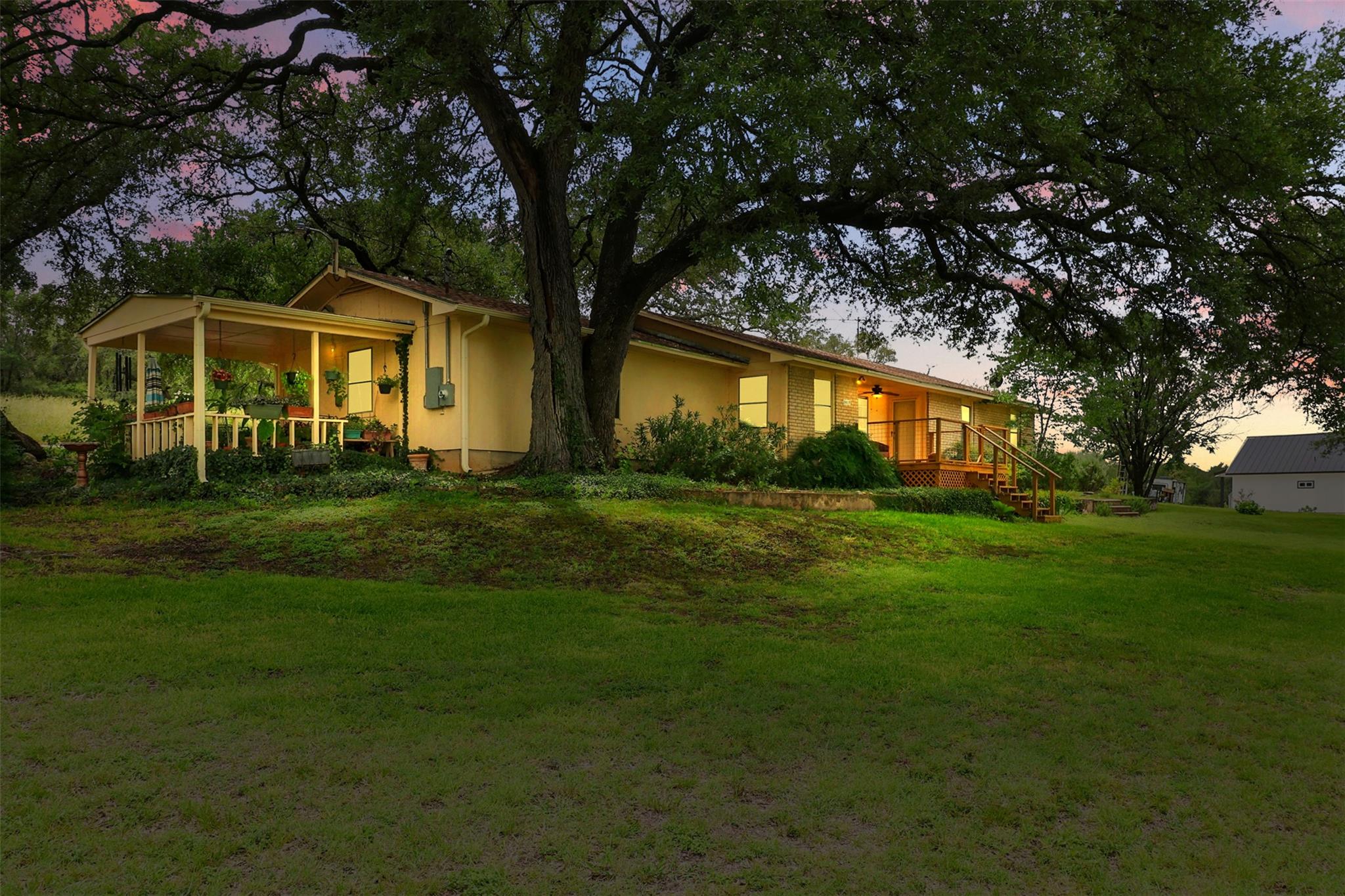 2415 W Fm 2147 W, Horseshoe Bay, TX 78657