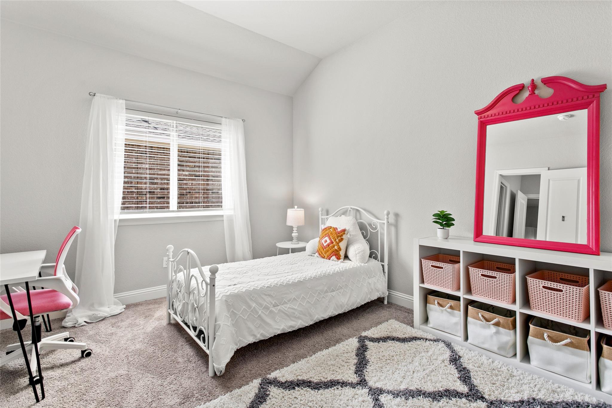 226 Brentwood Dr, Austin, TX 78737