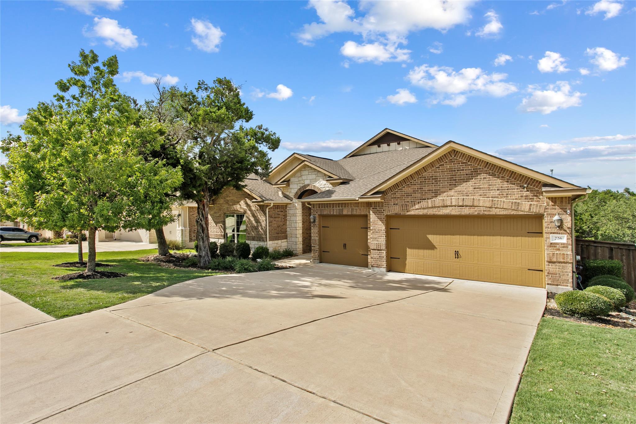 226 Brentwood Dr, Austin, TX 78737