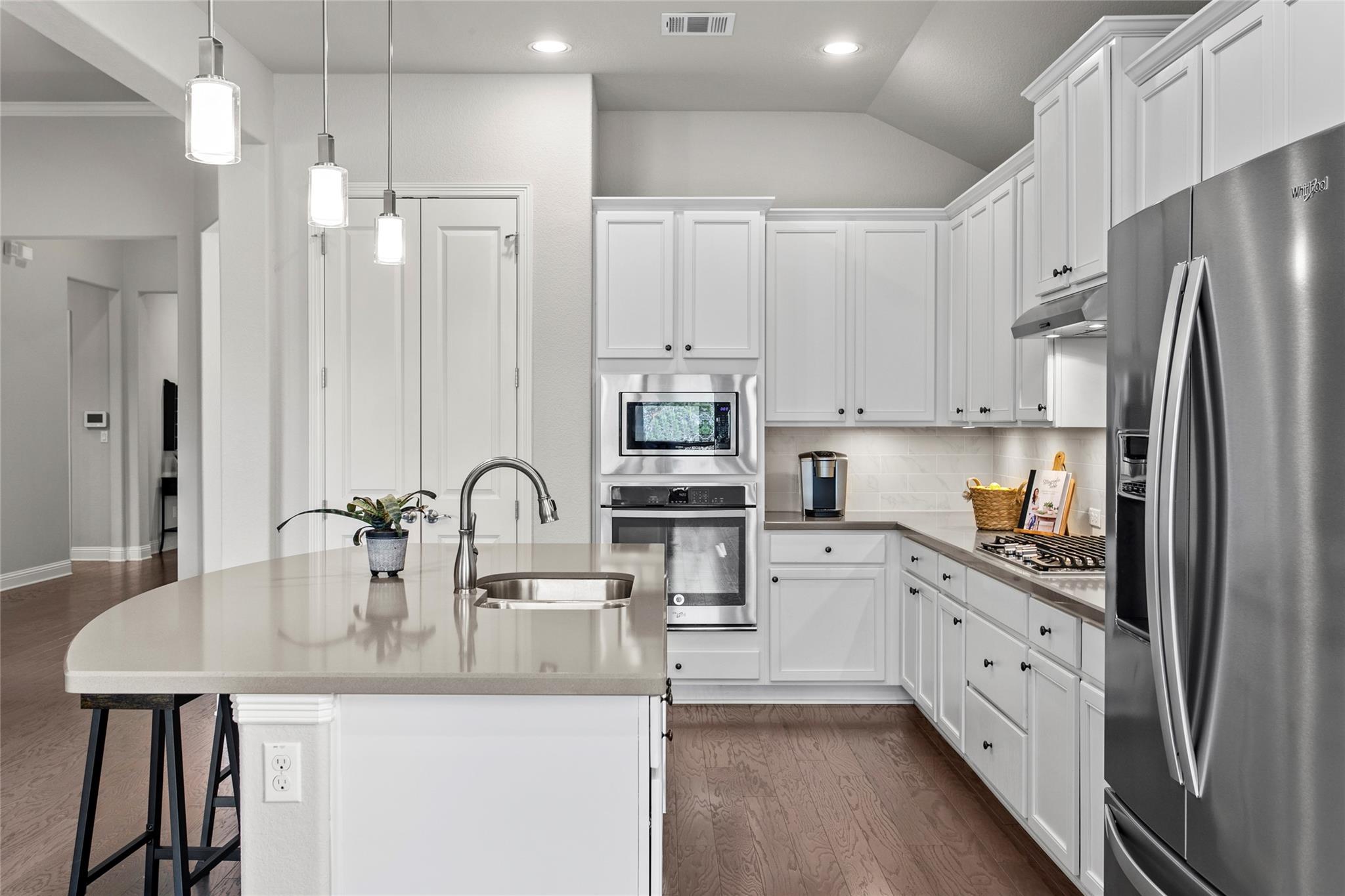 226 Brentwood Dr, Austin, TX 78737