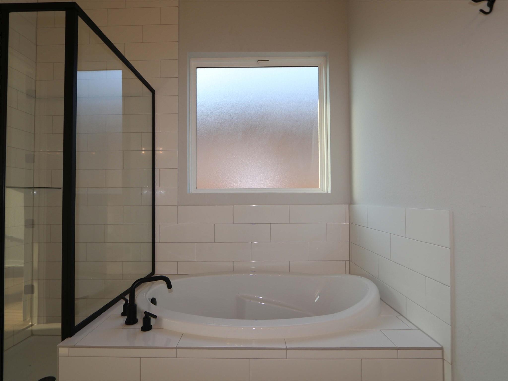 13101 Geary Dr, Austin, TX 78652