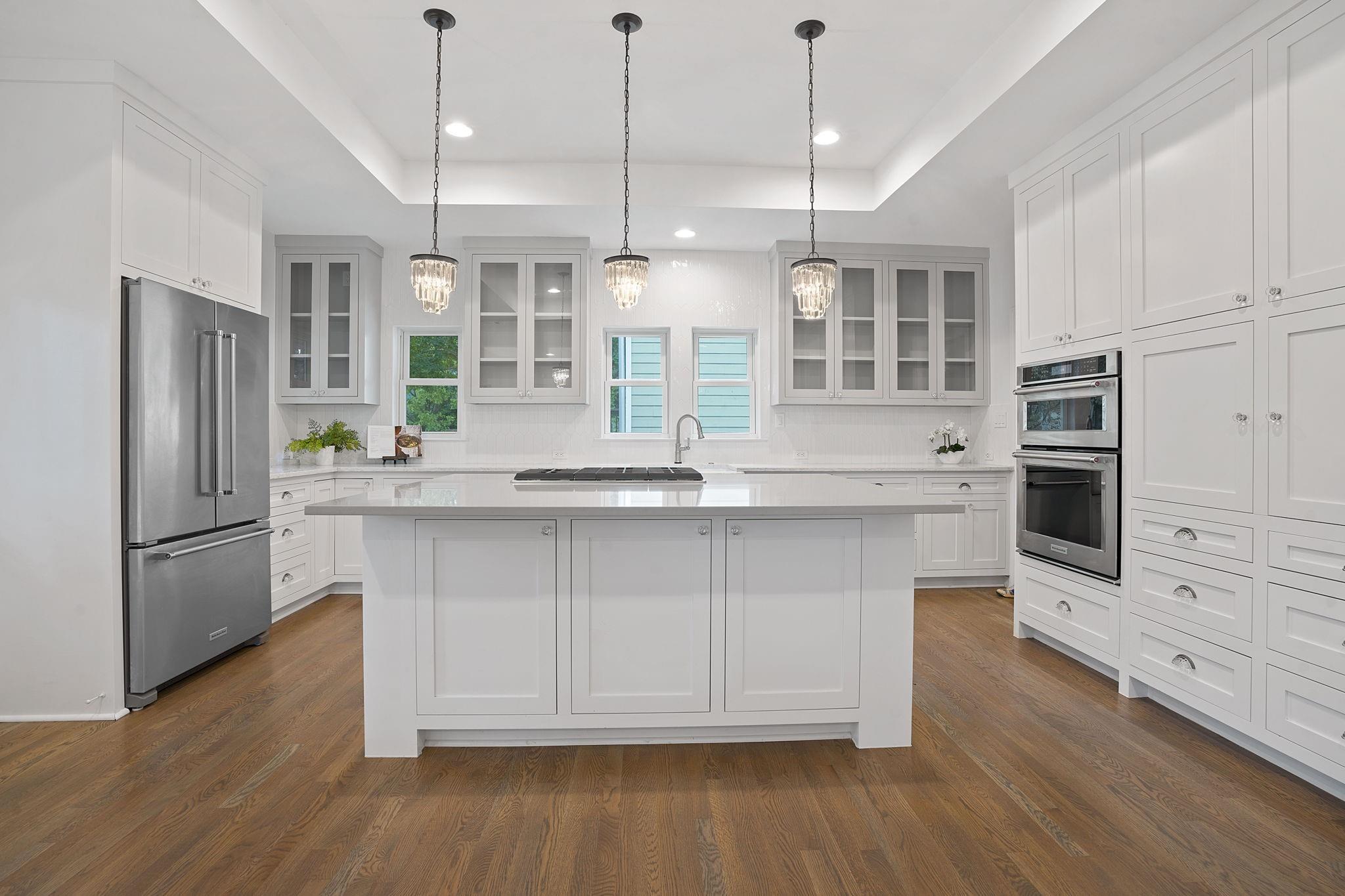 2110 Travis Heights Blvd, Austin, TX 78704