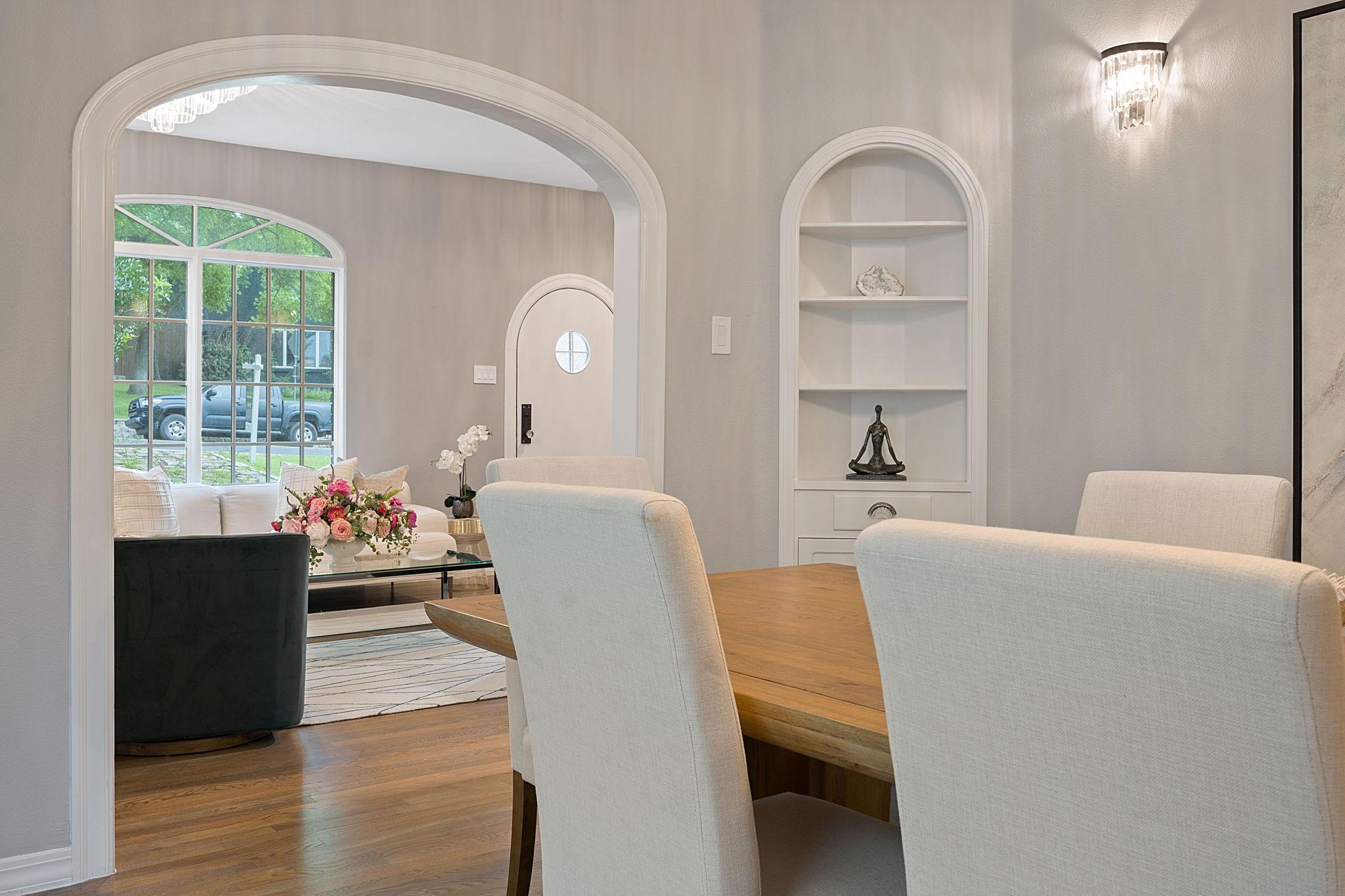 2110 Travis Heights Blvd, Austin, TX 78704