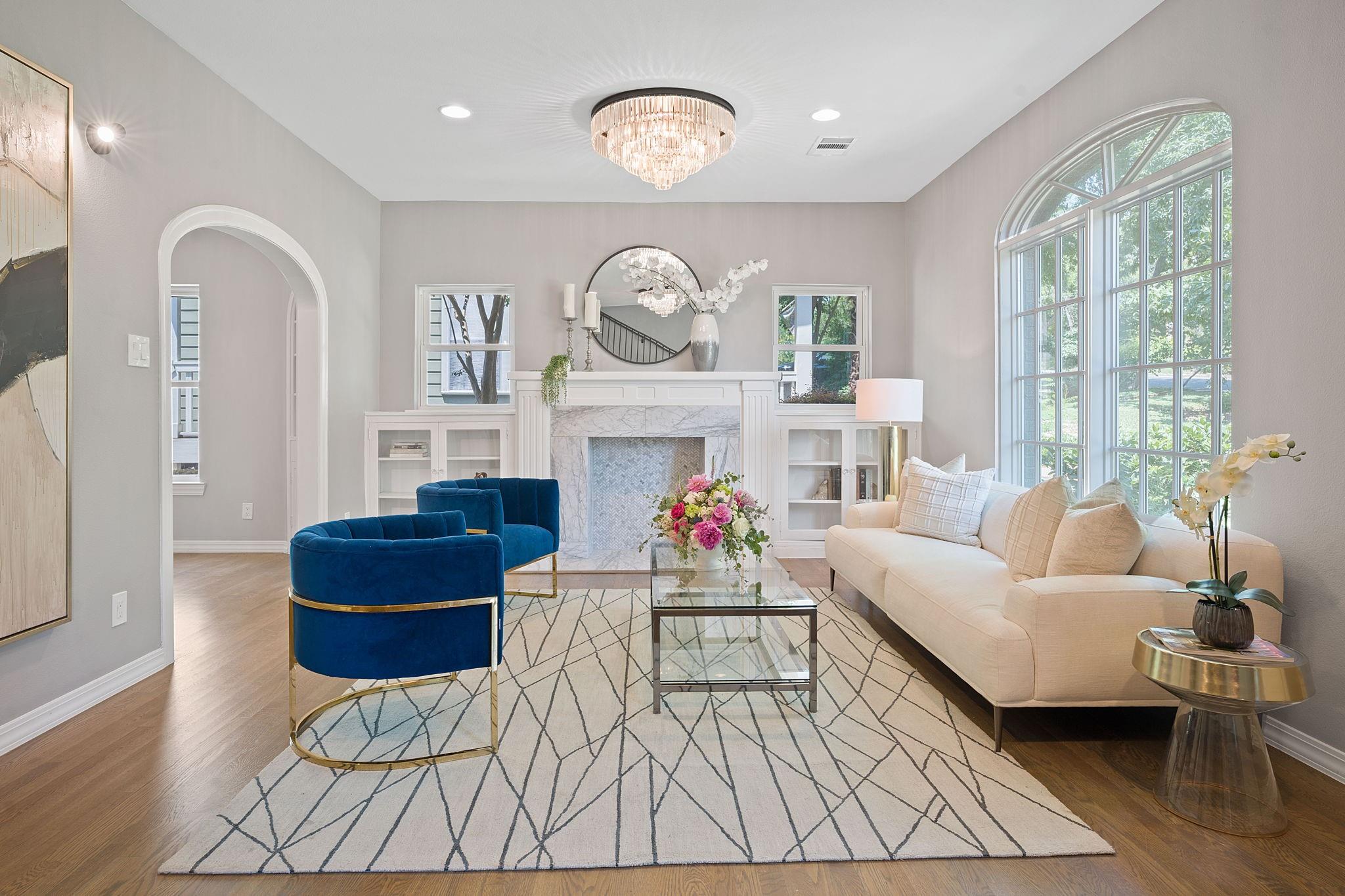 2110 Travis Heights Blvd, Austin, TX 78704