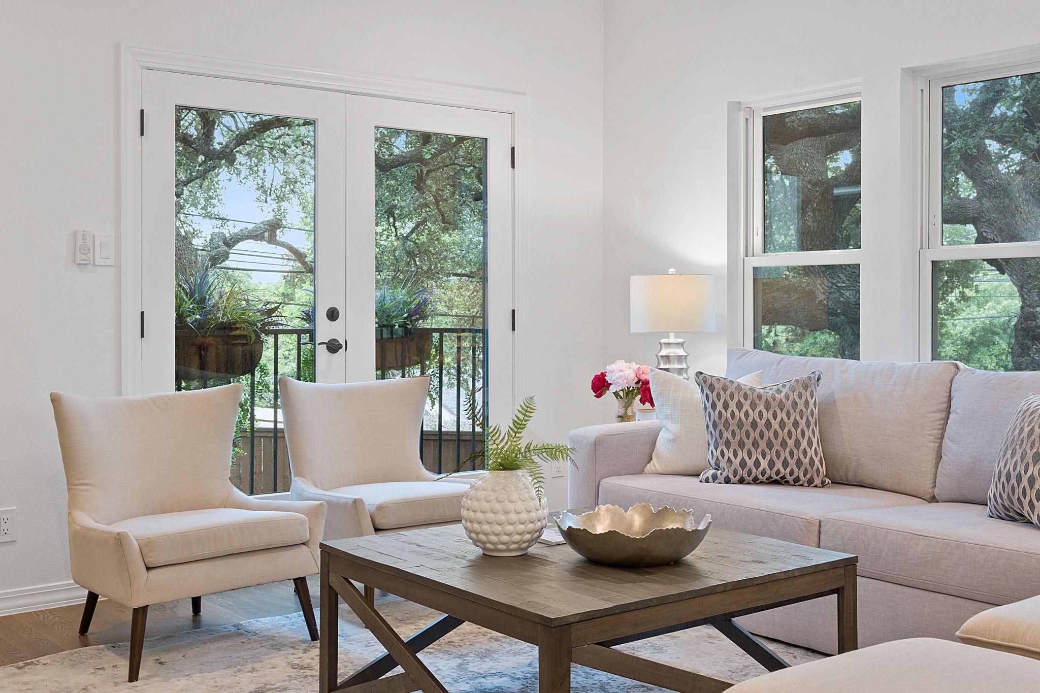 2110 Travis Heights Blvd, Austin, TX 78704