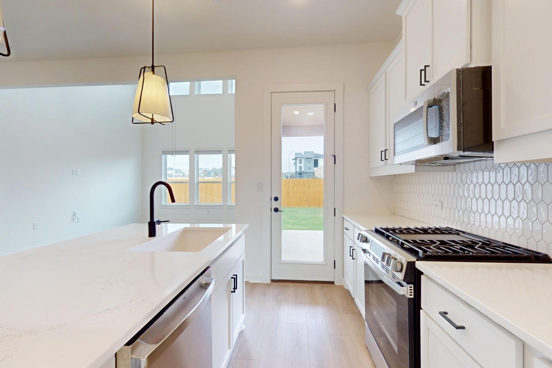 13111 Geary Dr, Austin, TX 78652