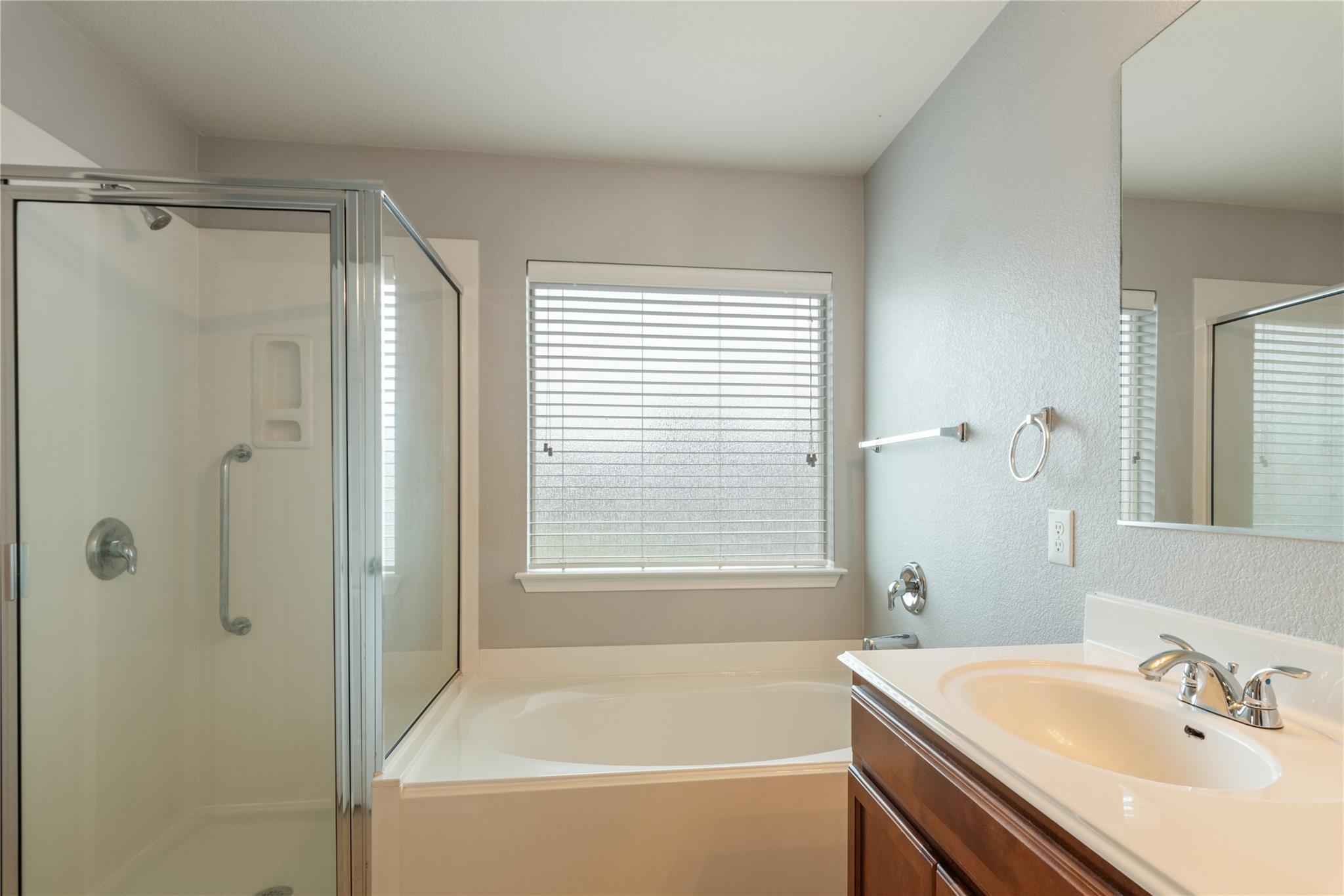 174 Barn Owl Loop # 1, Leander, TX 78641
