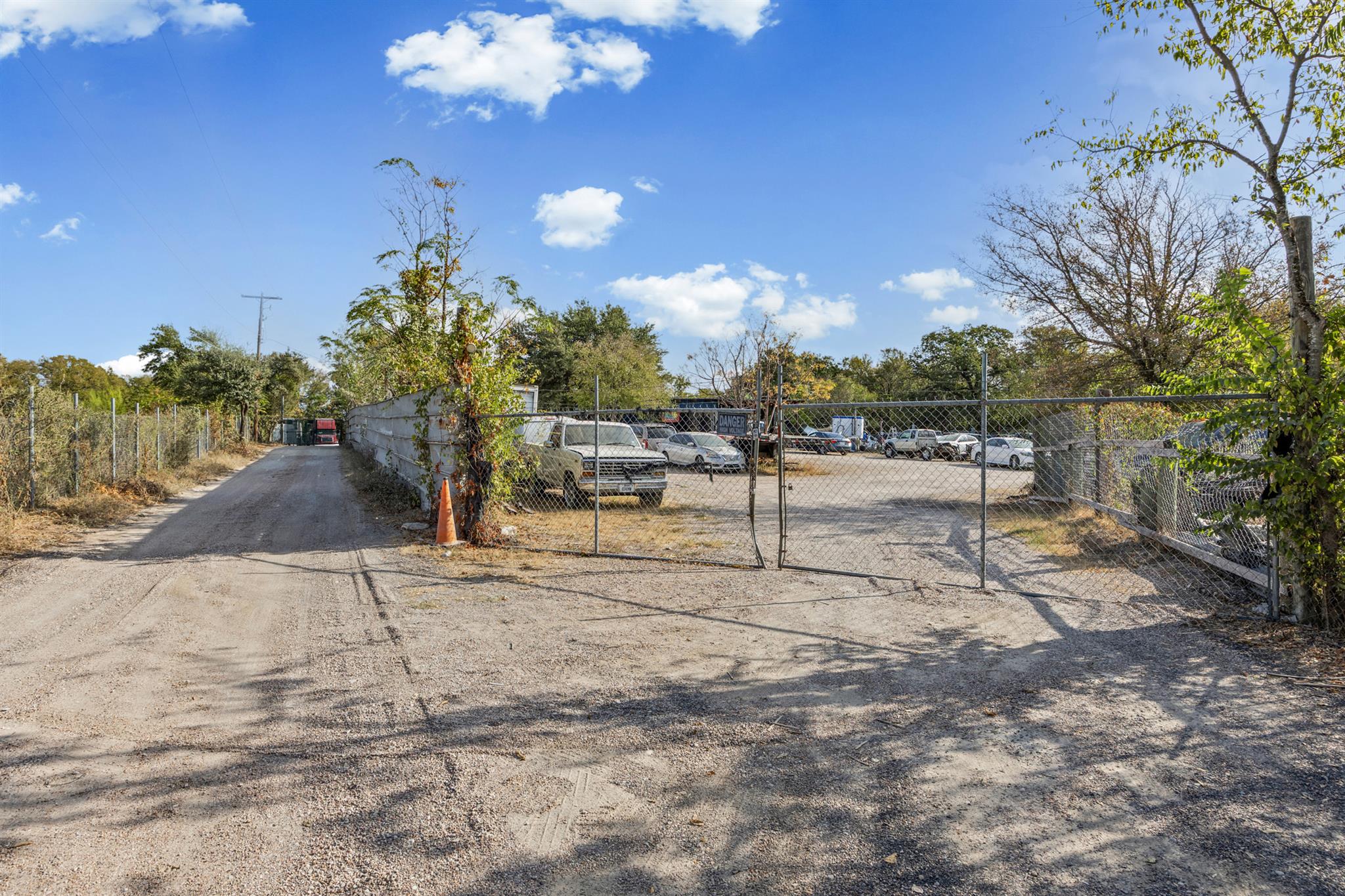 6400 Wilcab Rd, Austin, TX 78721