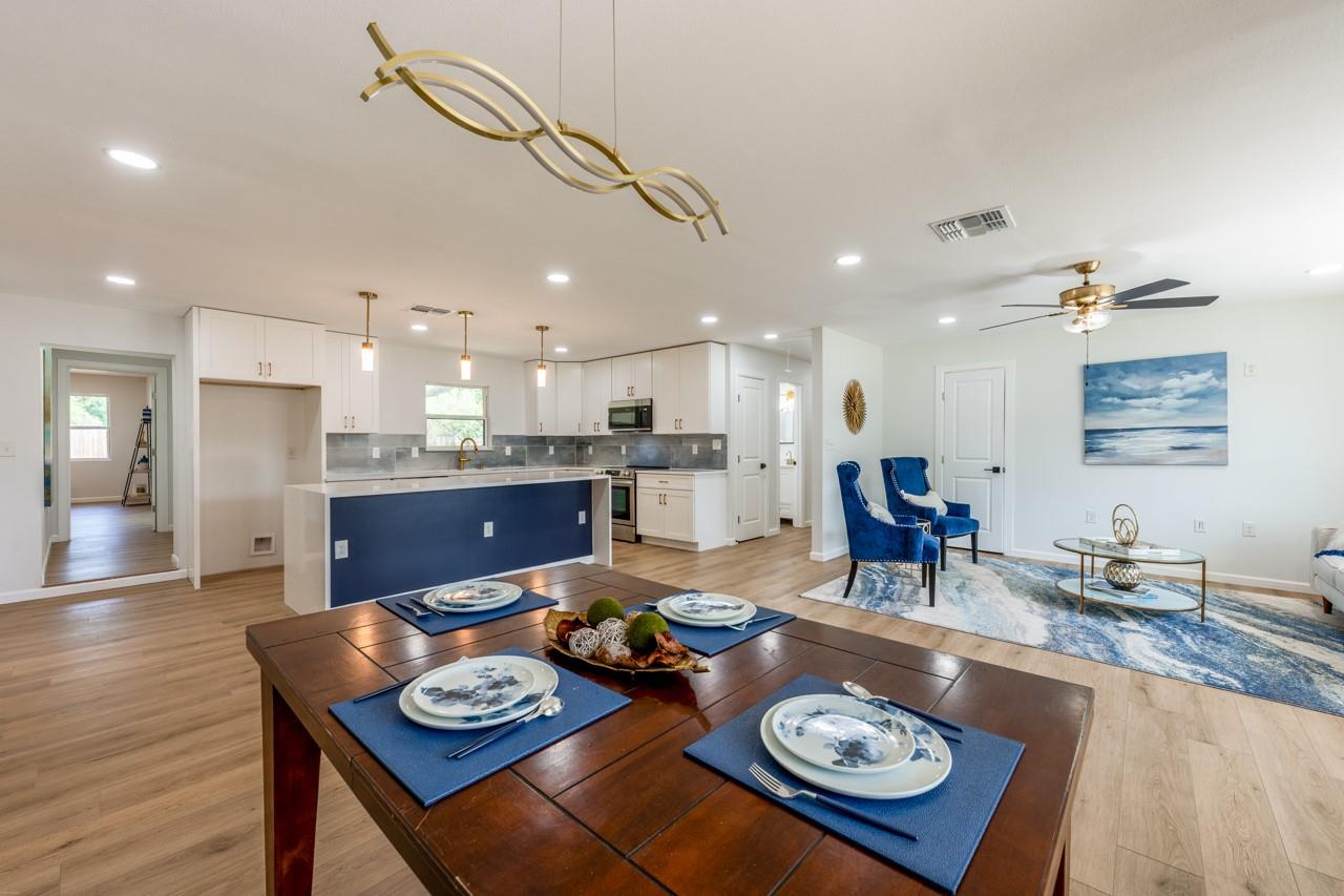 106 Heron, Highland Haven, TX 78654