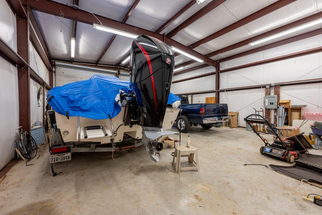 417 CR 136A, Kingsland, TX 78639