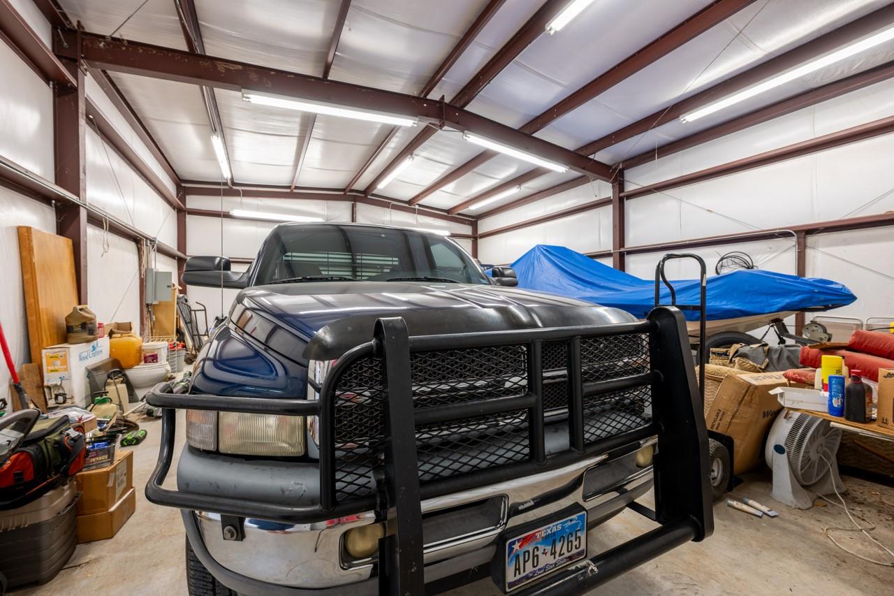 417 CR 136A, Kingsland, TX 78639
