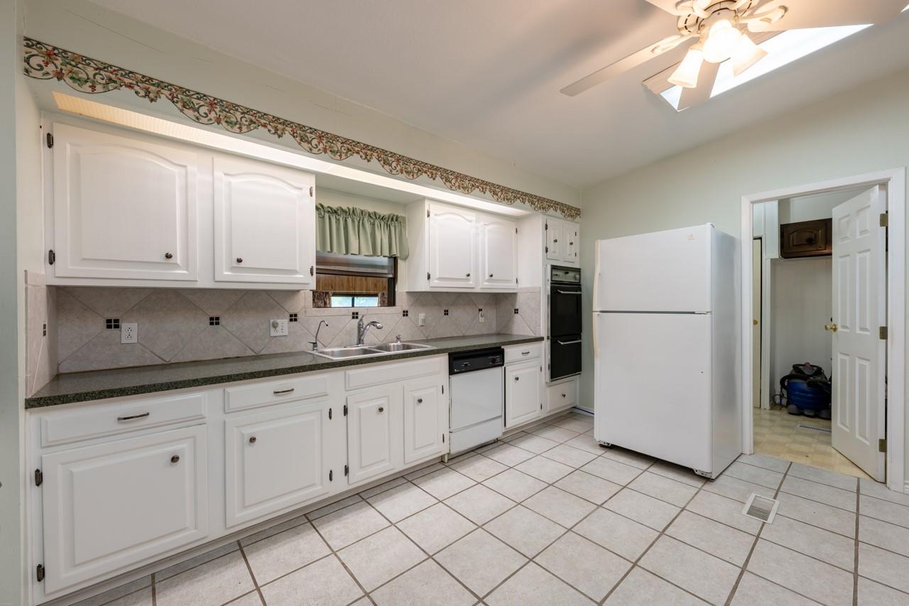 417 CR 136A, Kingsland, TX 78639