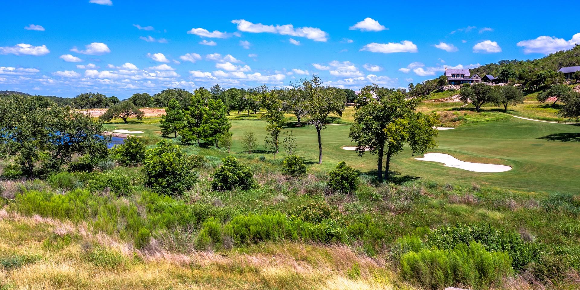 174 Putting Park Dr, Fredericksburg, TX 78624