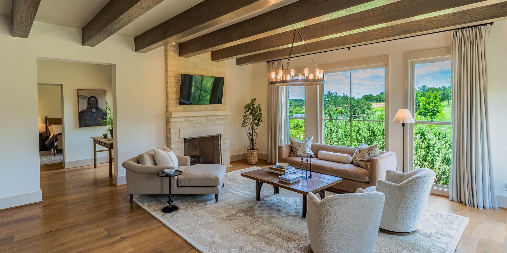 174 Putting Park Dr, Fredericksburg, TX 78624