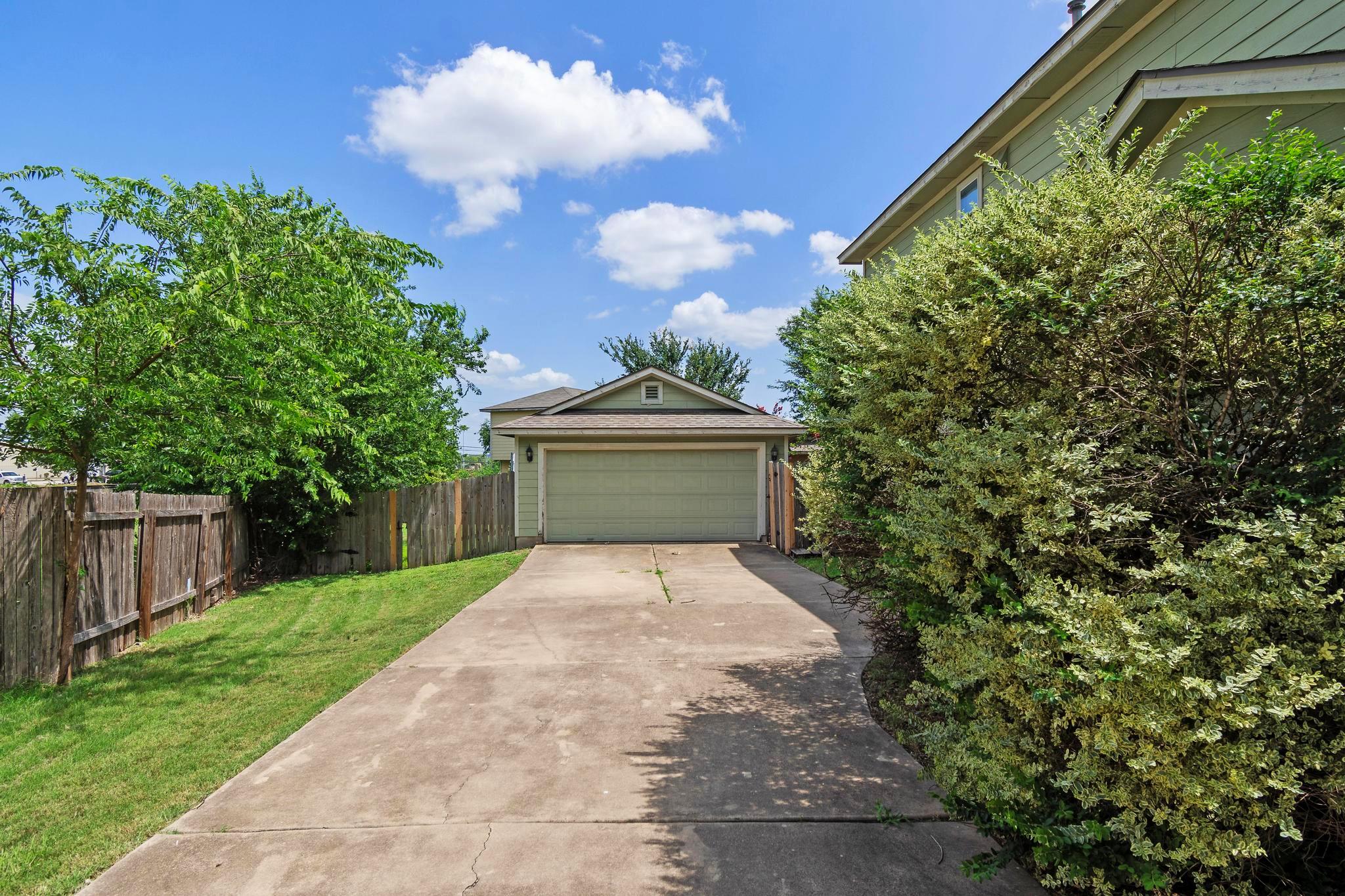 2733 Crimson Sky Ct, Round Rock, TX 78665
