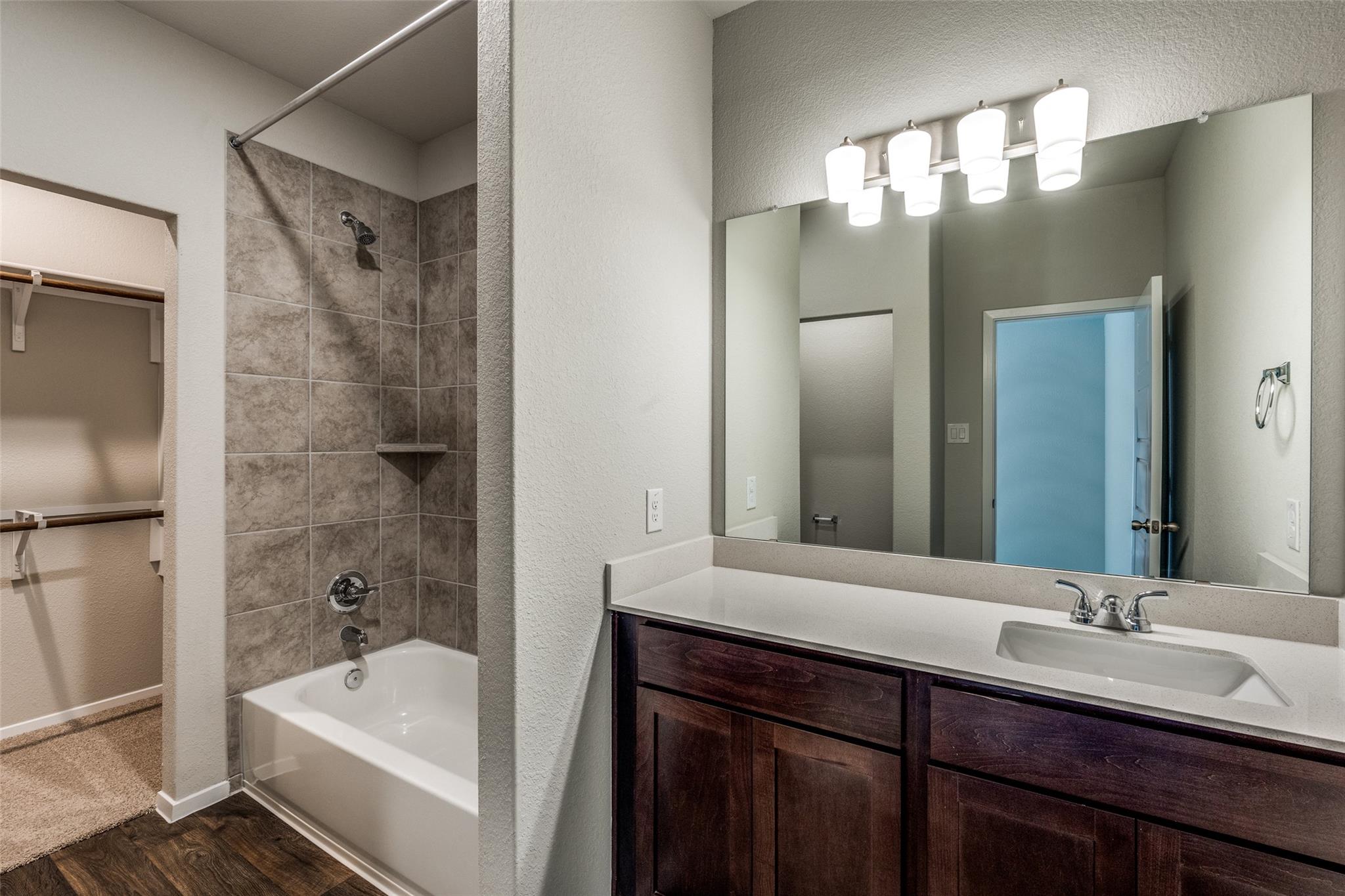 140 Thunder Oak St, San Marcos, TX 78666