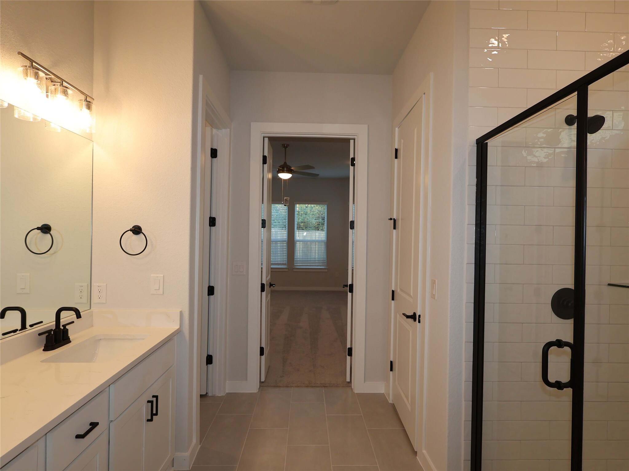 900 Beaverton Dr, Leander, TX 78641