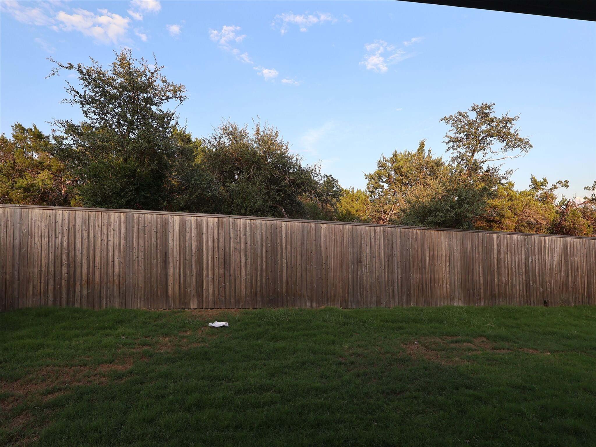 900 Beaverton Dr, Leander, TX 78641