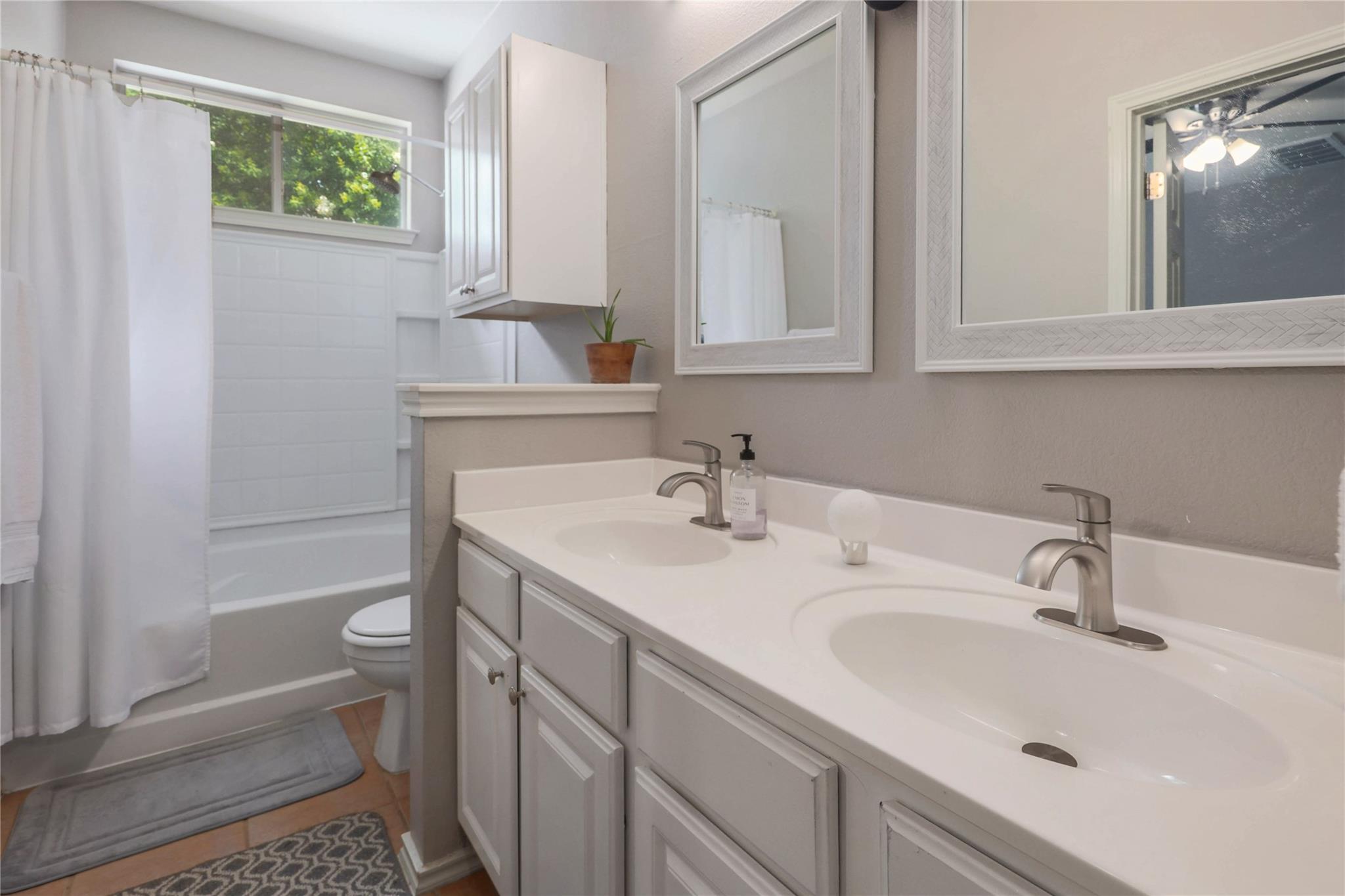 9213 Brents Elm Dr, Austin, TX 78744