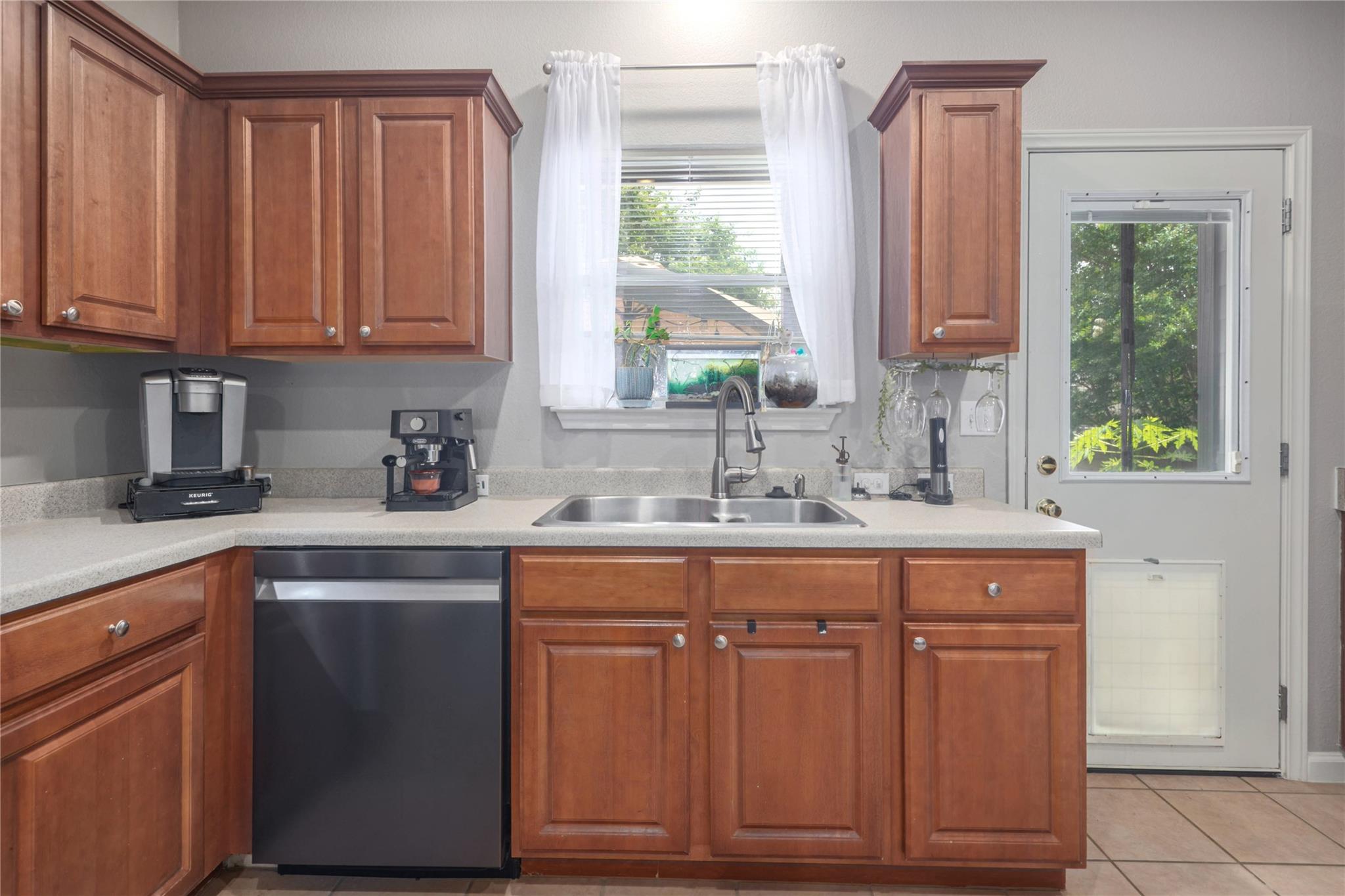 9213 Brents Elm Dr, Austin, TX 78744